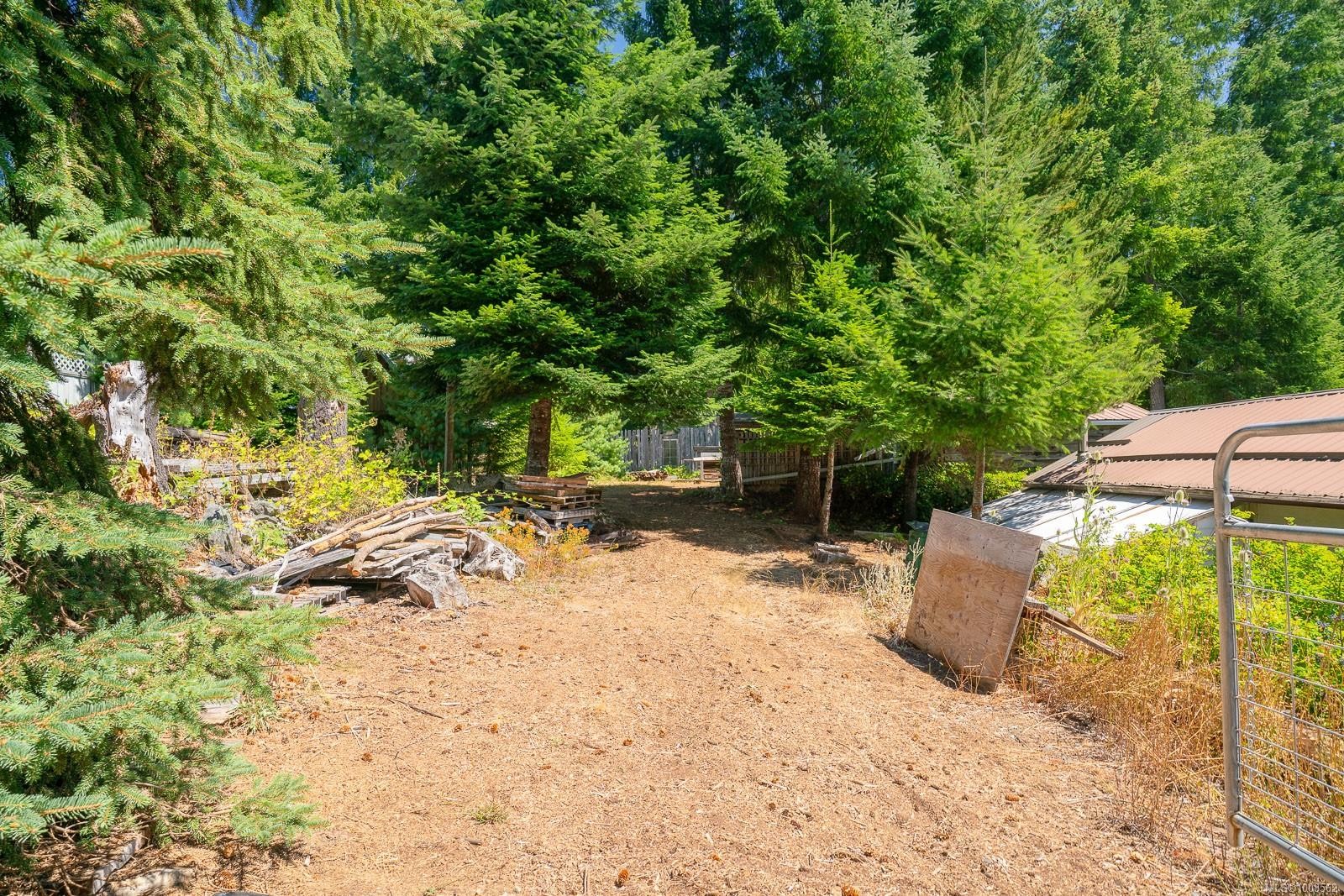 









300&304


DEER

Rd,
Lake Cowichan,




BC
V0R 2G0

