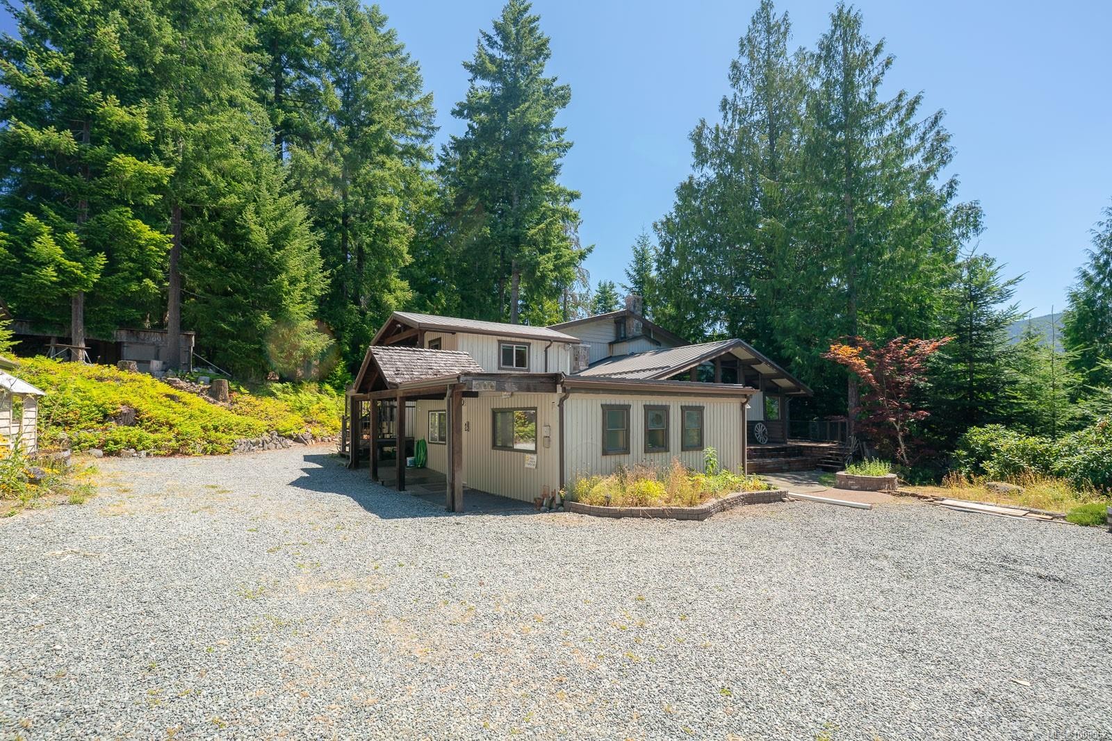 









300&304


DEER

Rd,
Lake Cowichan,




BC
V0R 2G0

