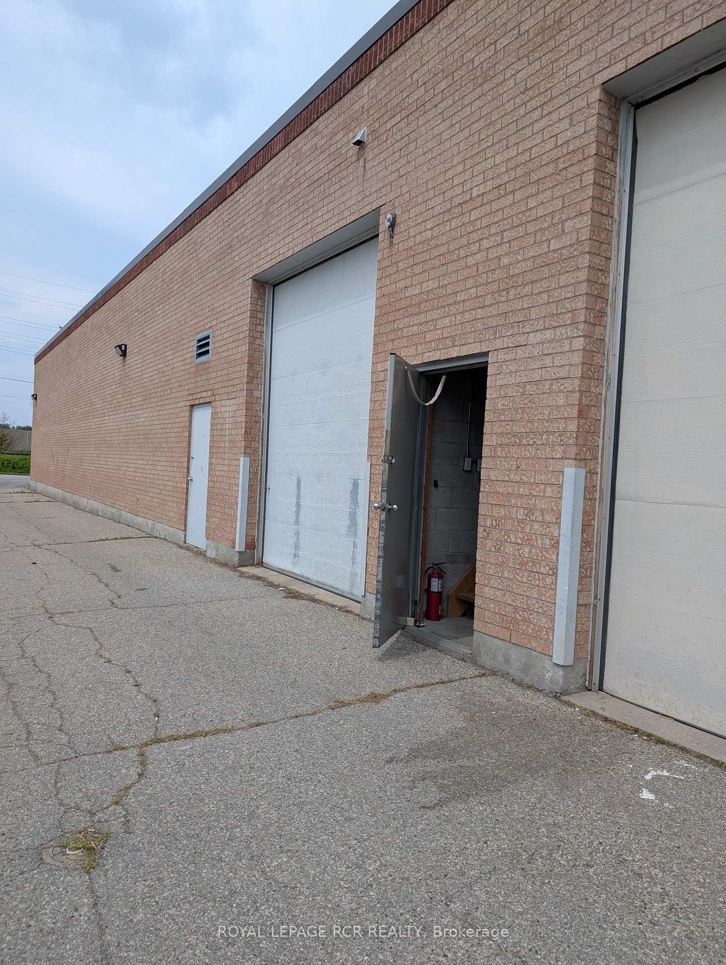 









169


Dufferin

Street South, 32s,
New Tecumseth,




ON
L9R 1E6

