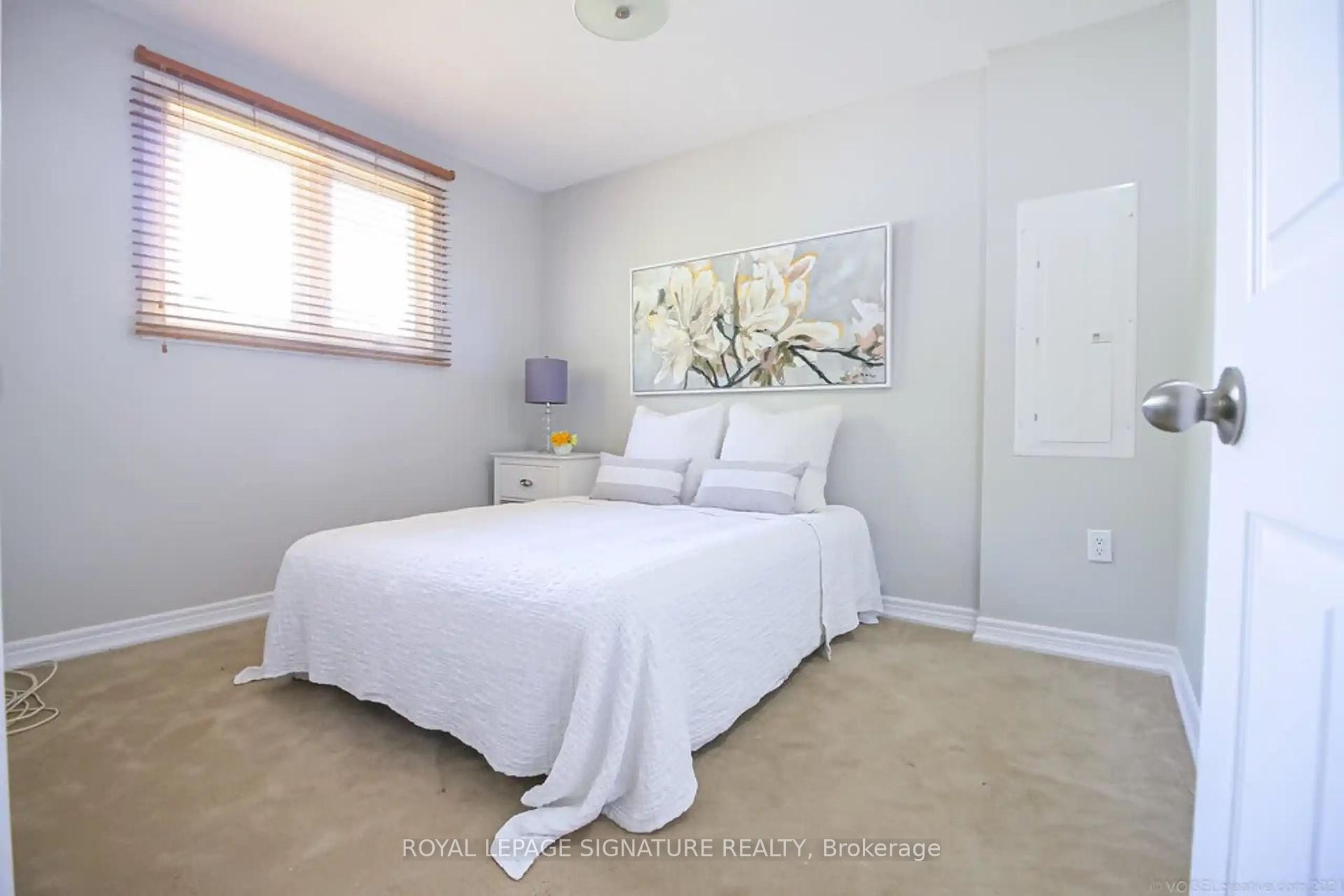 









33


Behan

Street,
Hamilton,




ON
L8T 4N5

