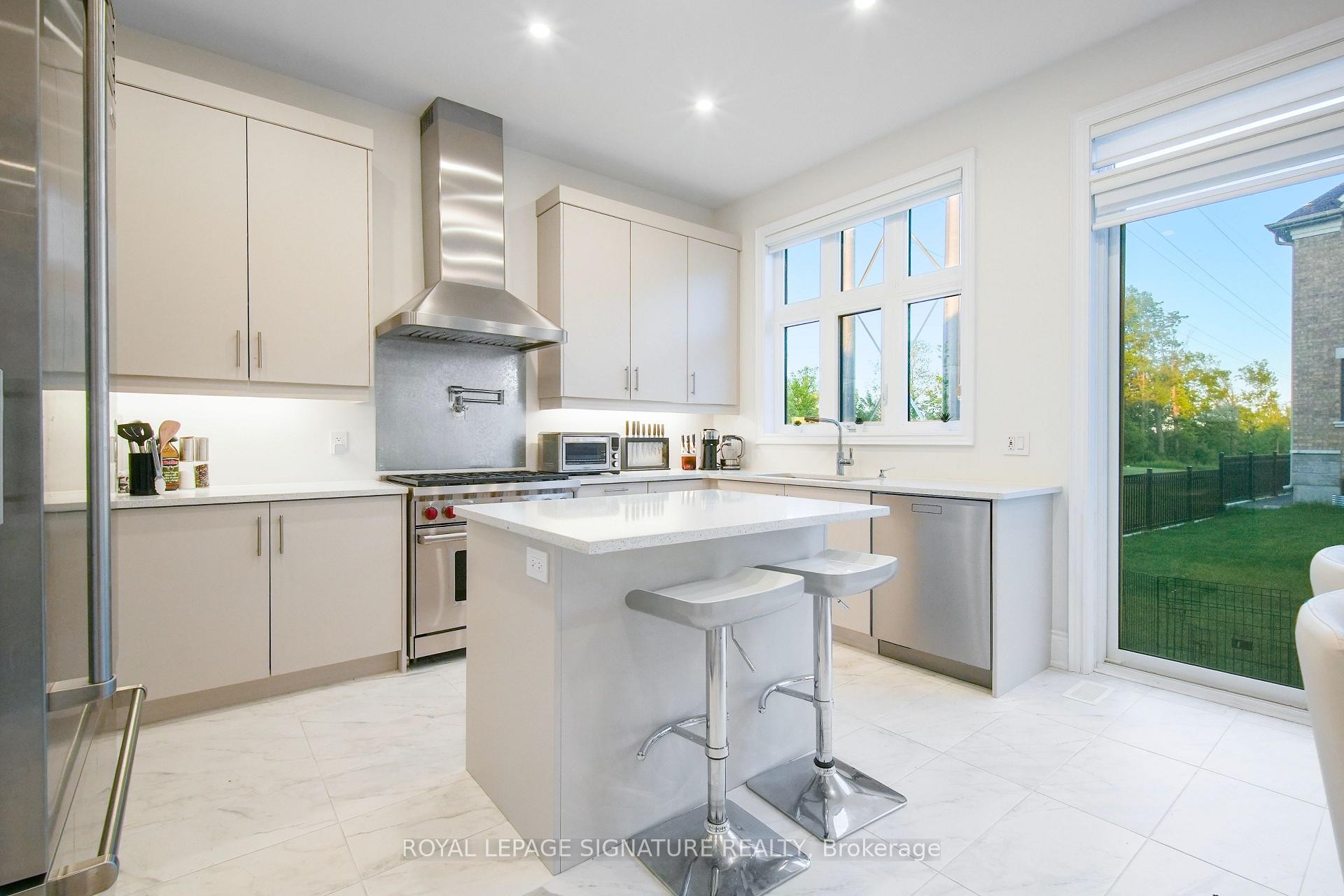 









2406


Charles Cornwall

Avenue,
Oakville,




ON
L6M 5M4

