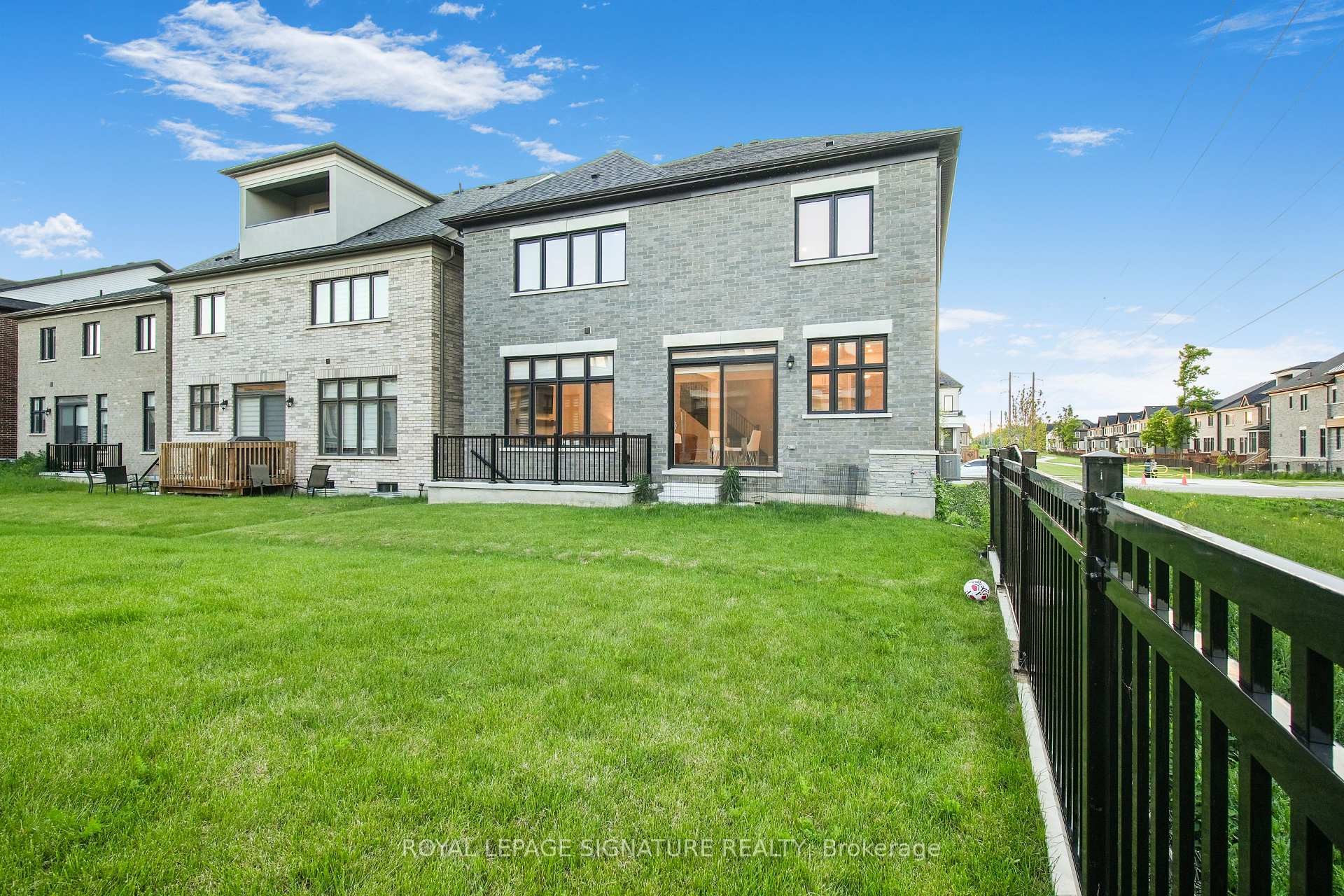 









2406


Charles Cornwall

Avenue,
Oakville,




ON
L6M 5M4


