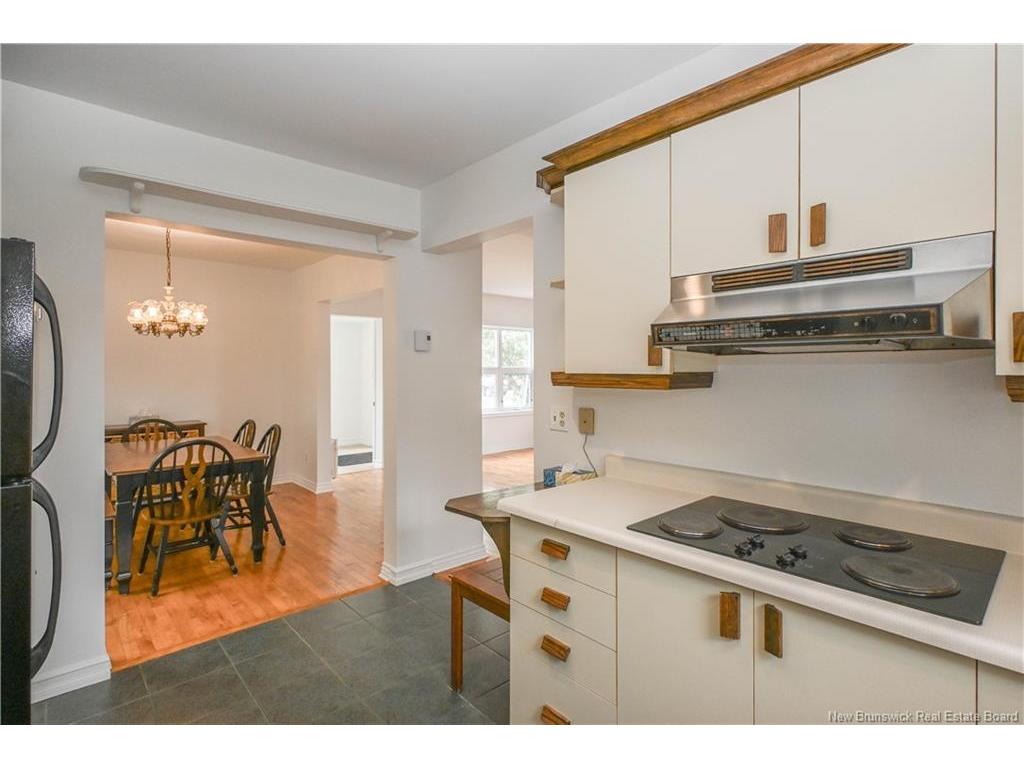 









225


de l'Eglise

AVE,
Shippagan,




NB
E8S 2K4

