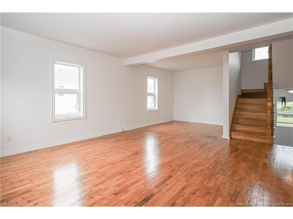 









225


de l'Eglise

AVE,
Shippagan,




NB
E8S 2K4


