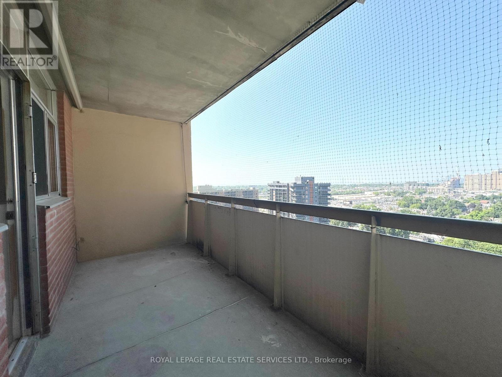 












2019 - 30 DENTON AVENUE

,
Toronto,




Ontario
M1L4P2

