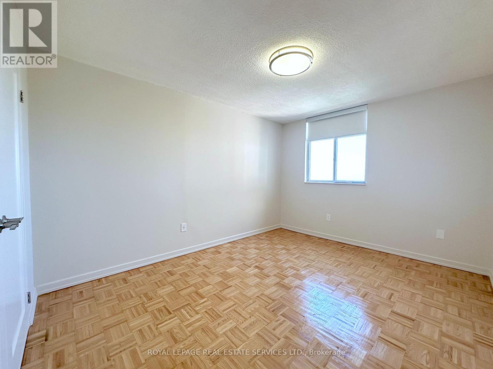 












2019 - 30 DENTON AVENUE

,
Toronto,




Ontario
M1L4P2

