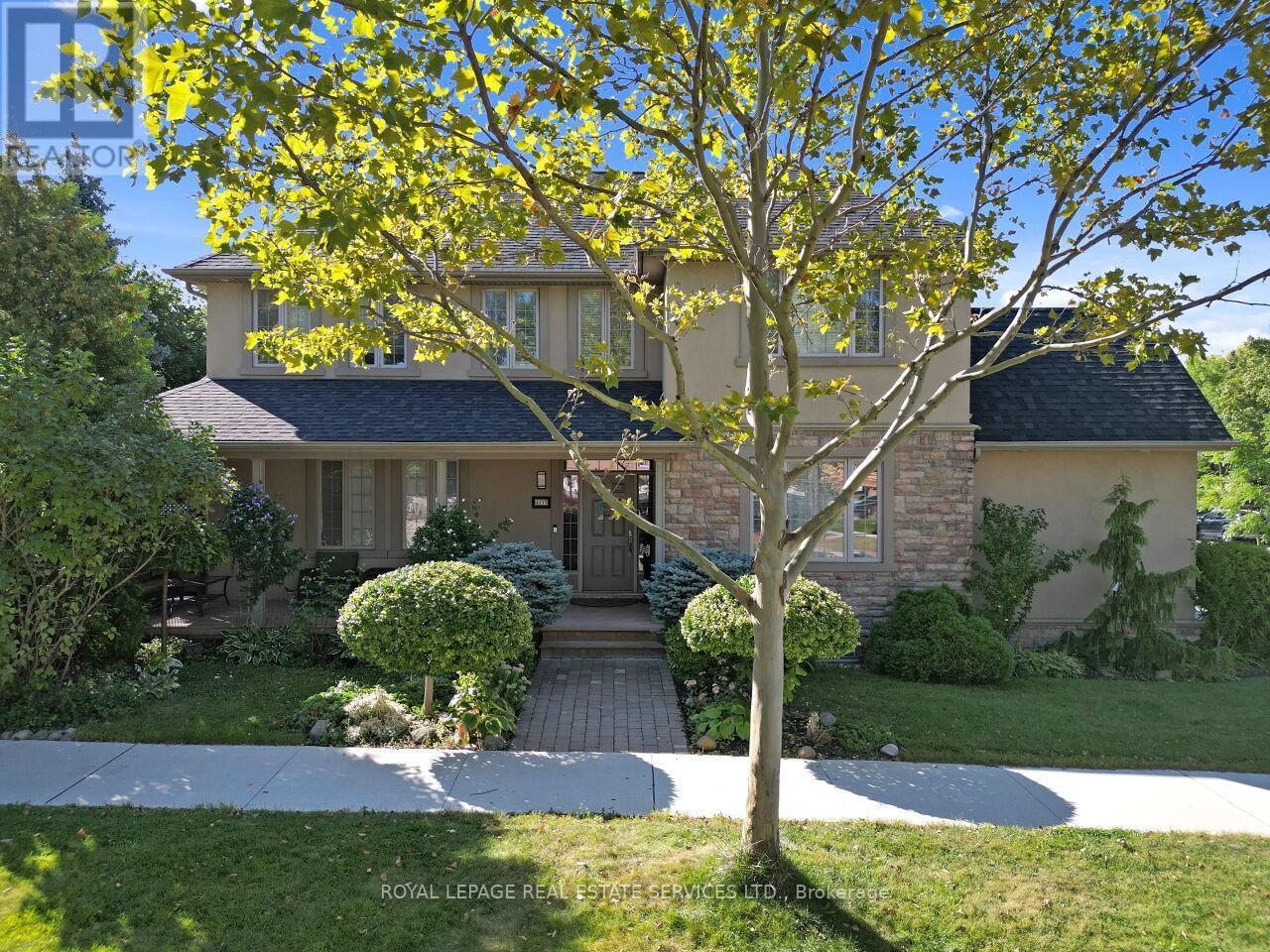 












37 MAYDOLPH ROAD

,
Toronto,




Ontario
M9B1V9

