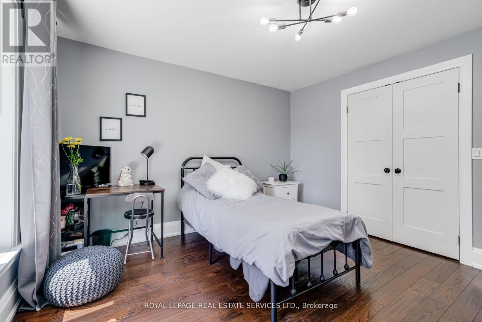 












194 SYLVAN AVENUE

,
Toronto,




Ontario
M1E1A3

