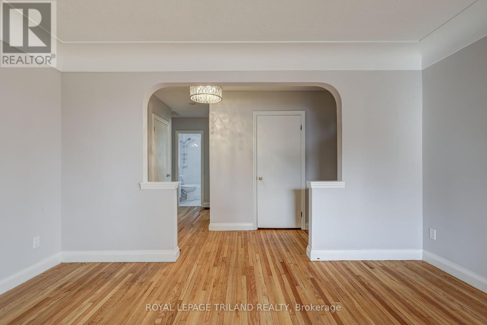 












266 ALMA STREET

,
St. Thomas,




Ontario
N5P3B8

