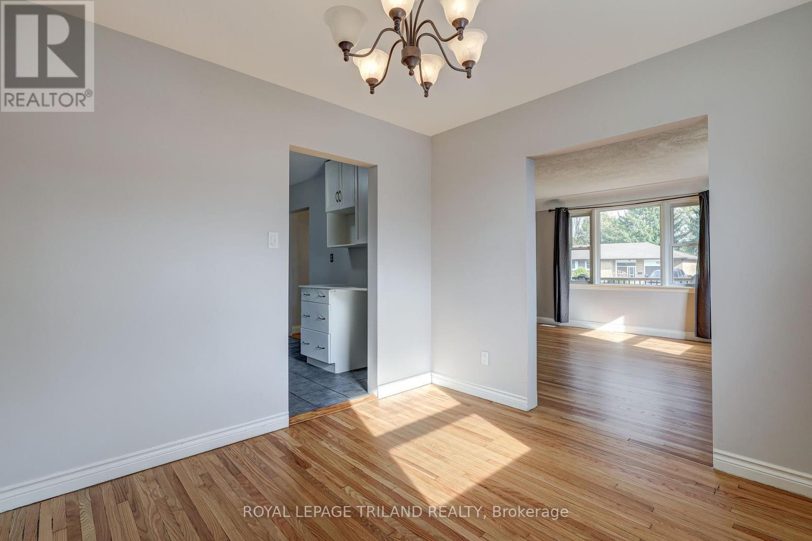 












266 ALMA STREET

,
St. Thomas,




Ontario
N5P3B8

