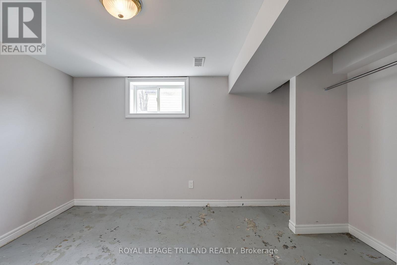 












266 ALMA STREET

,
St. Thomas,




Ontario
N5P3B8

