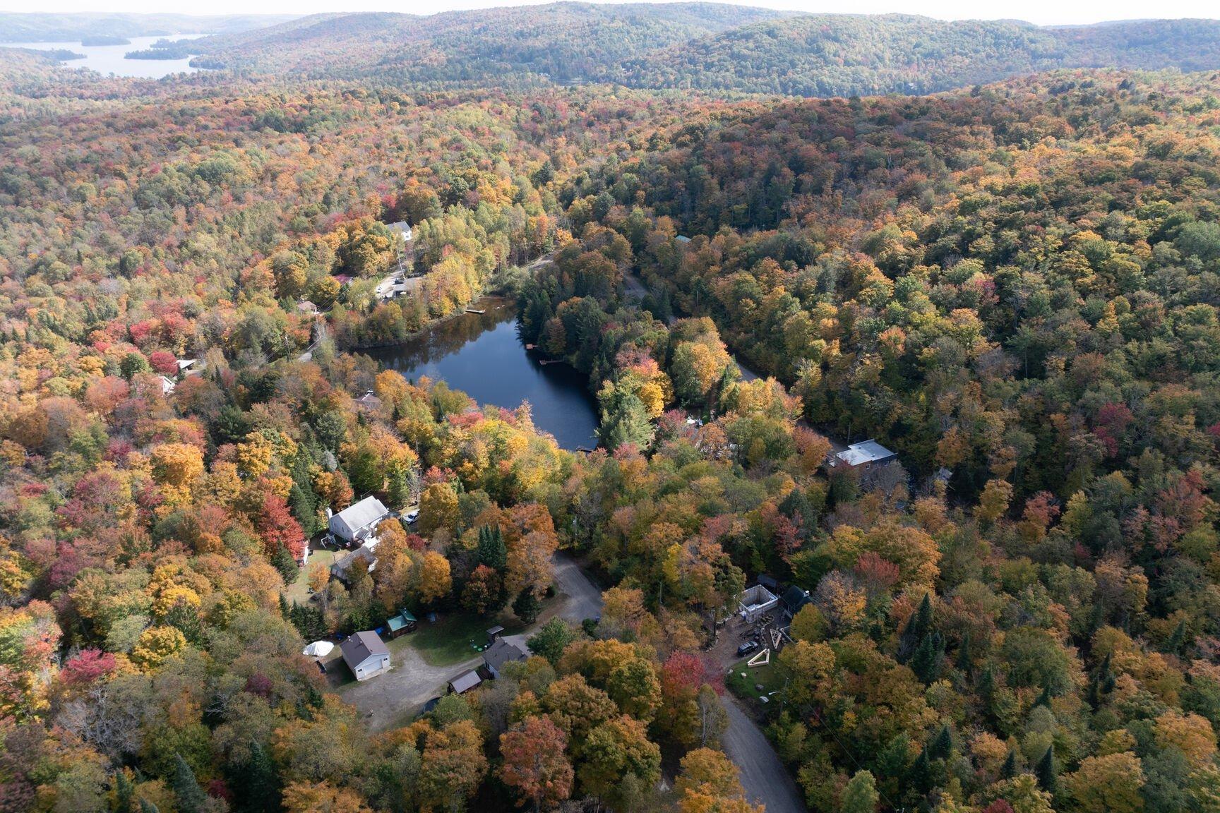 












465e Avenue

,
Saint-Hippolyte,







QC
J8A3E5

