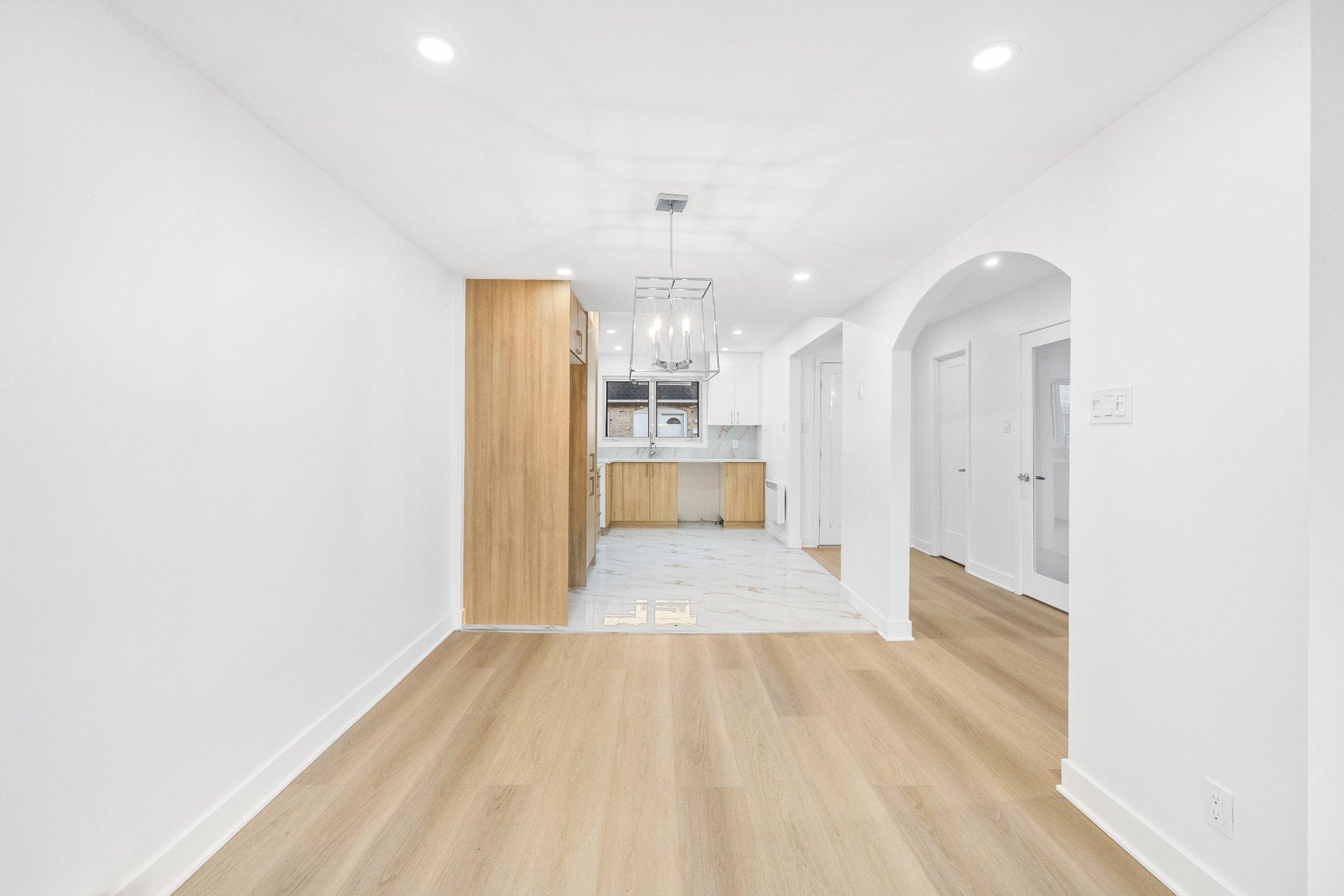 









44


Rue Dauphin

,
Dollard-des-Ormeaux,




QC
H9G1W3

