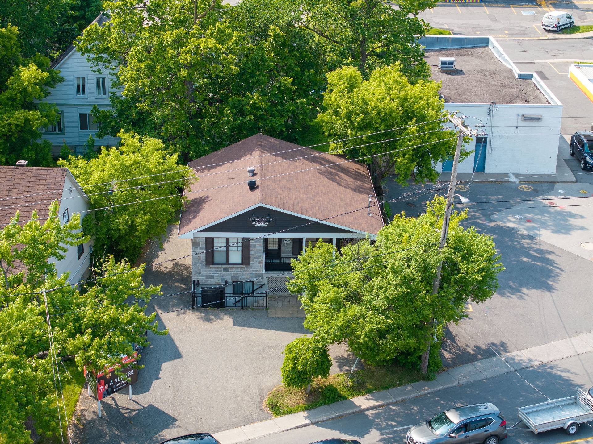 









198


Rue St-Louis

,
Saint-Eustache,




QC
J7R1Y3

