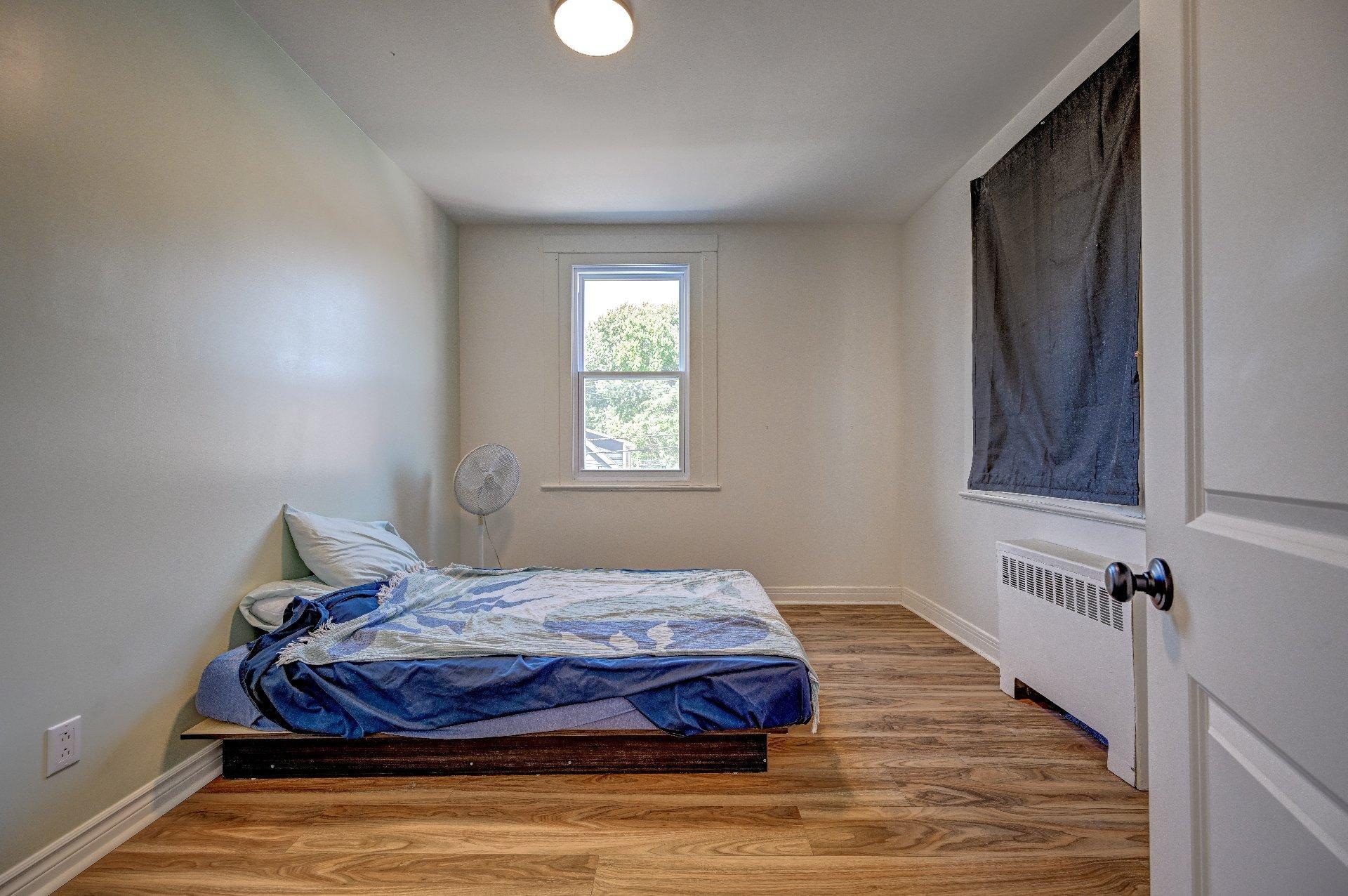 









69


Rue Blainville O.

,
Sainte-Thérèse,




QC
J7E1X5

