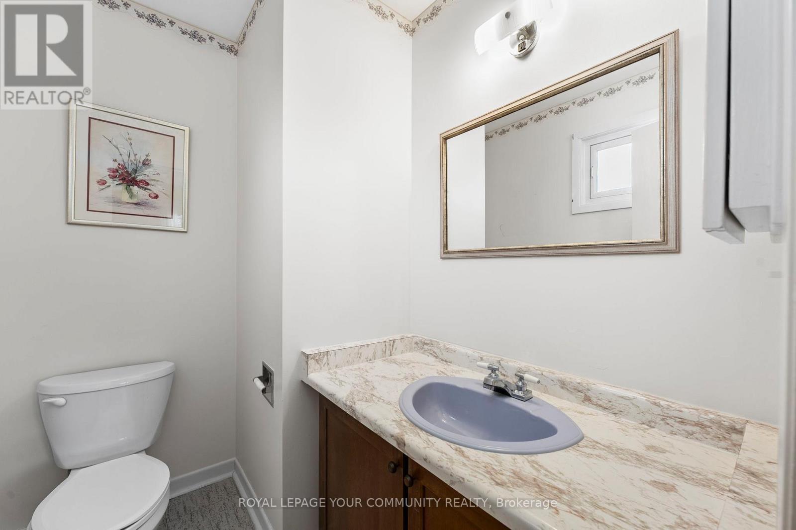 












37 BOARHILL DRIVE

,
Toronto,




Ontario
M1S2L9

