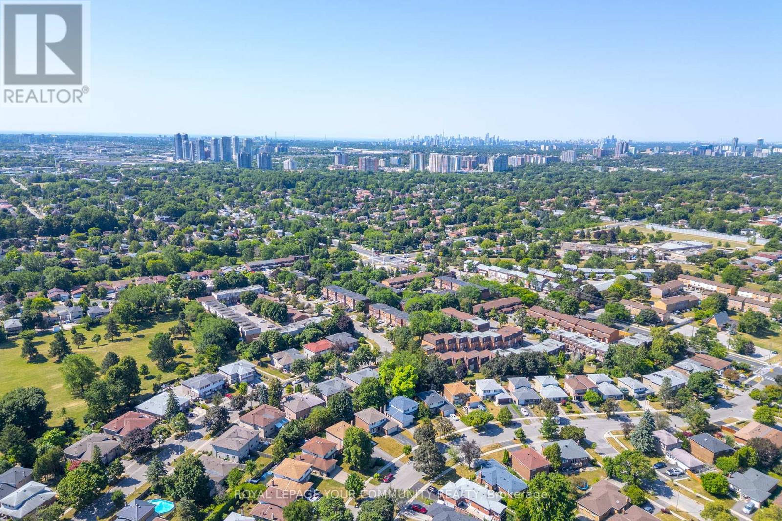 












37 BOARHILL DRIVE

,
Toronto,




Ontario
M1S2L9

