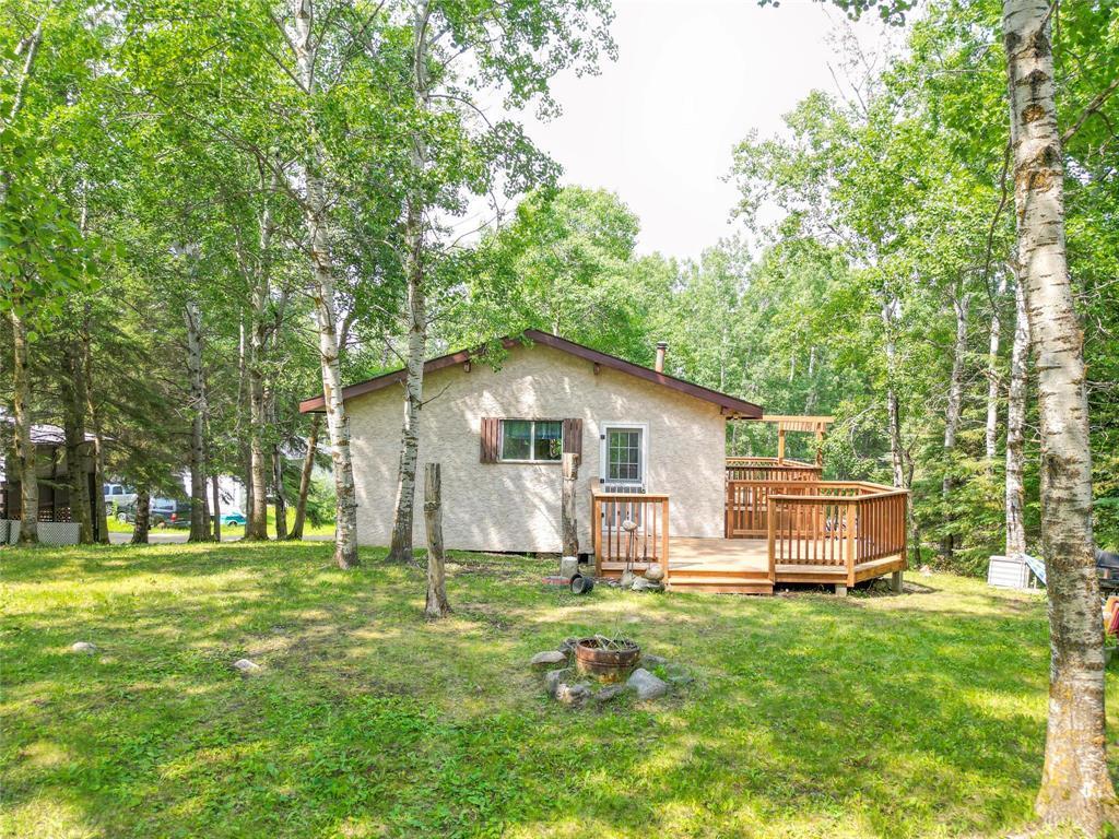 












102 Otter Road

,
Otter Lake,




Manitoba
R0J0P0

