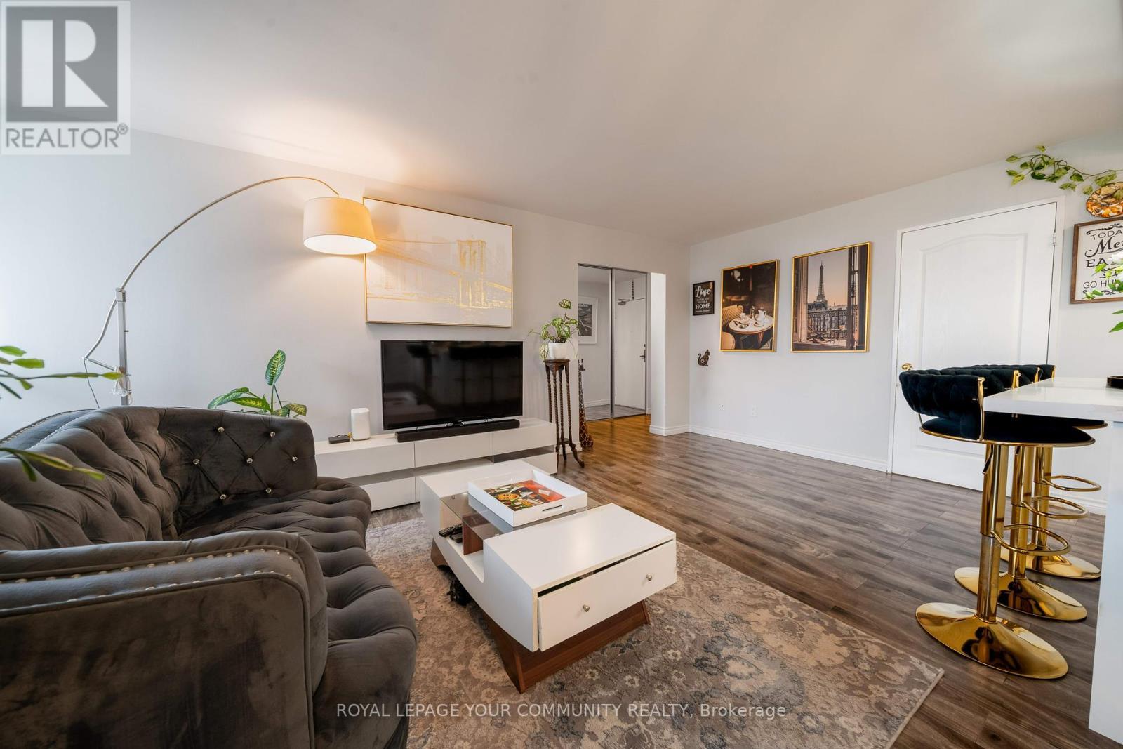 












1218 - 20 EDGECLIFF GOLFWAY

,
Toronto,




Ontario
M3C3A4

