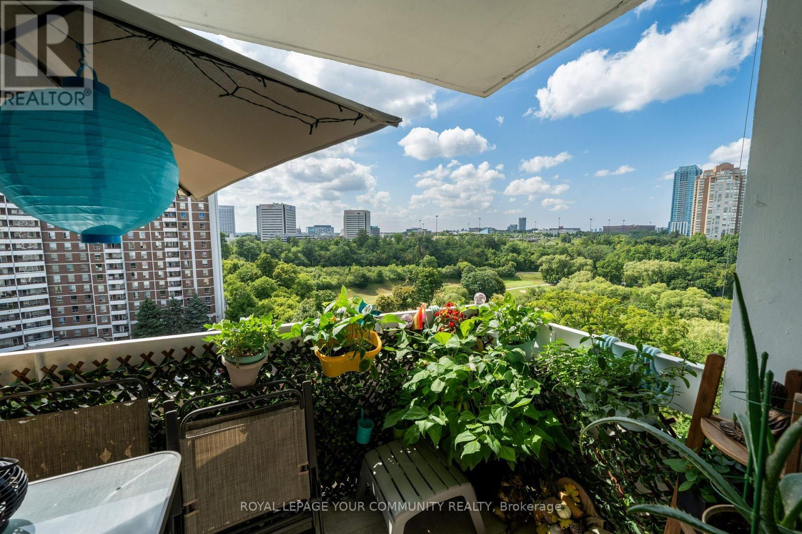 












1218 - 20 EDGECLIFF GOLFWAY

,
Toronto,




Ontario
M3C3A4

