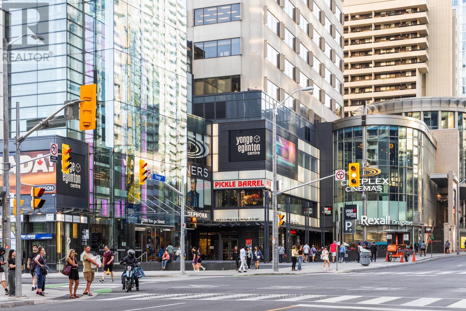 












409 - 2181 YONGE STREET

,
Toronto,




Ontario
M4S3H7

