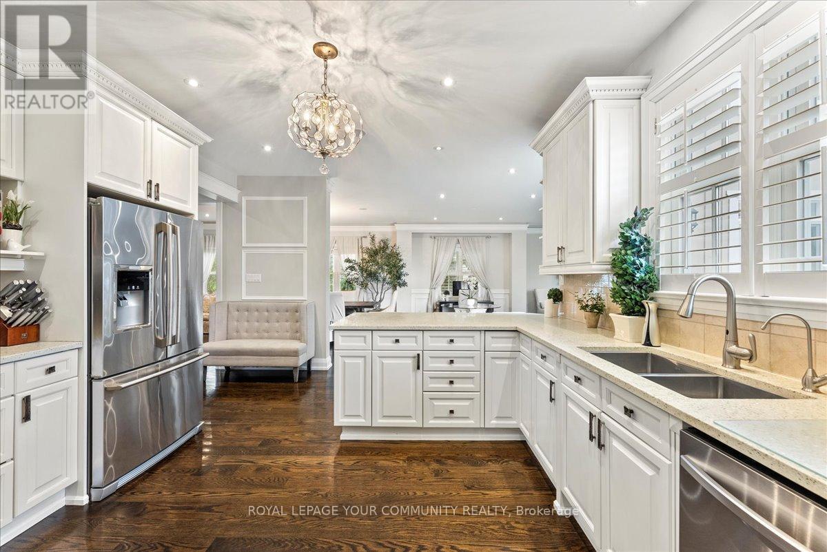 












234 MAIN STREET UNIONVILLE STREET

,
Markham,




Ontario
L3R2H2

