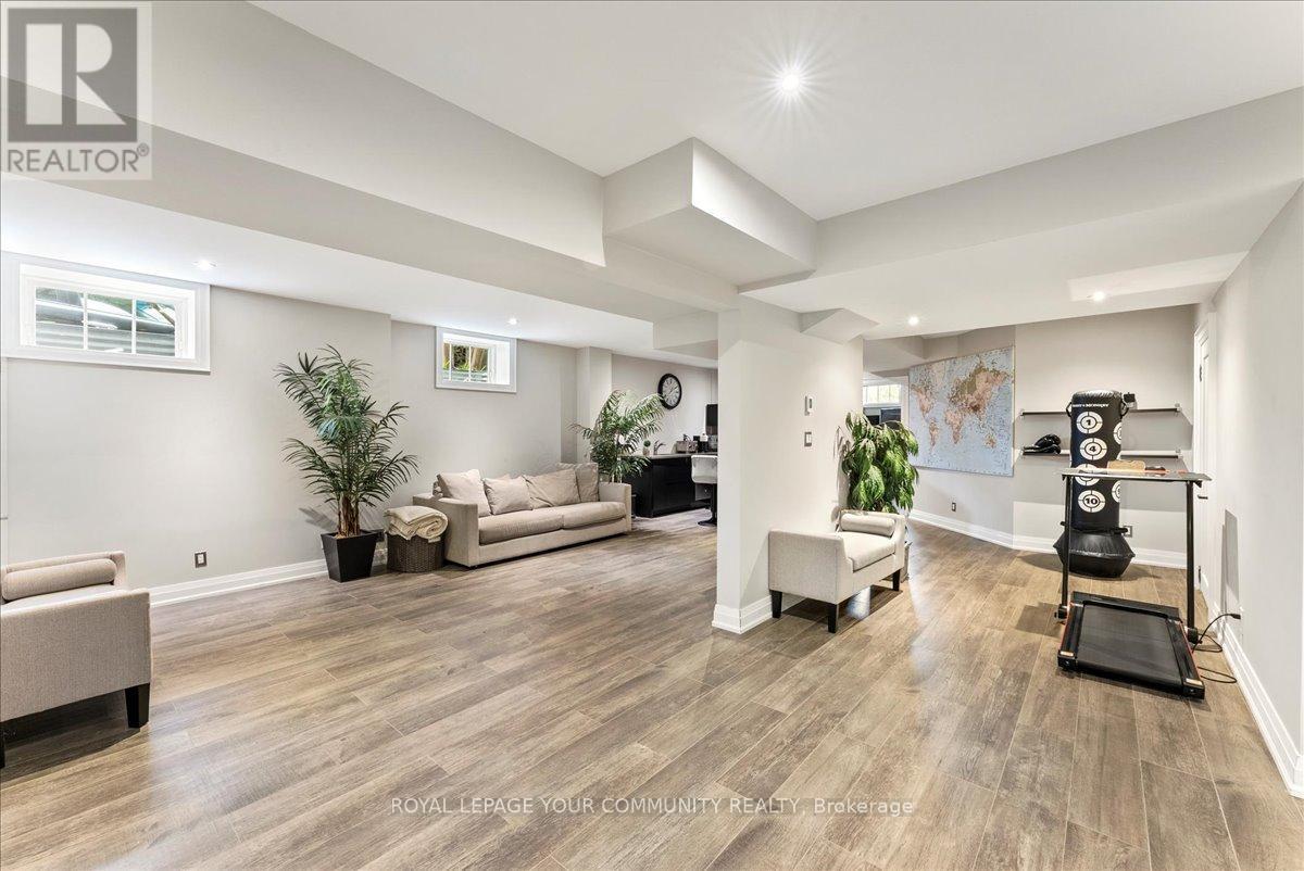 












234 MAIN STREET UNIONVILLE STREET

,
Markham,




Ontario
L3R2H2


