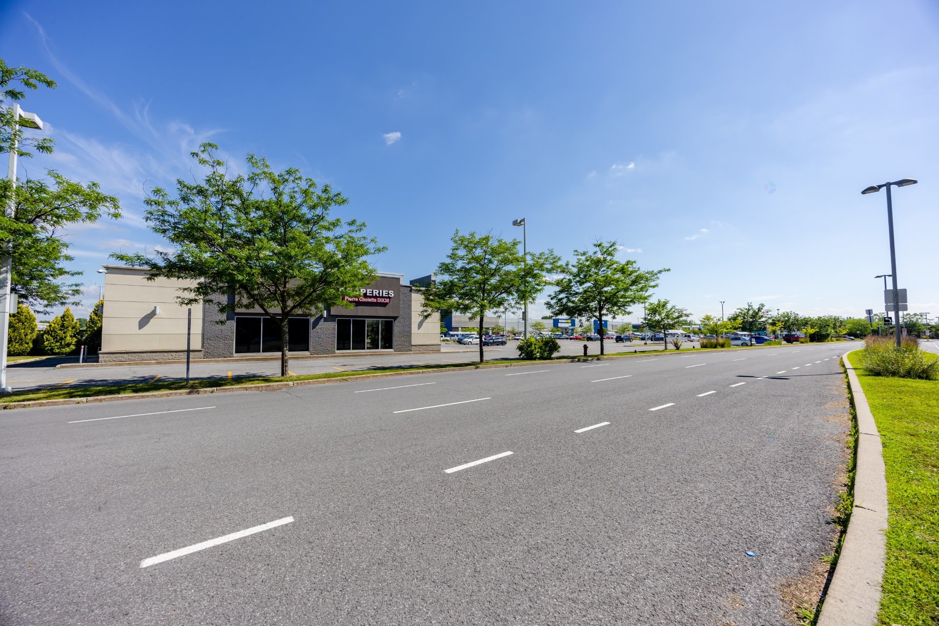 









9815


Boul. Leduc

, 105,
Brossard,




QC
J4Y0K8

