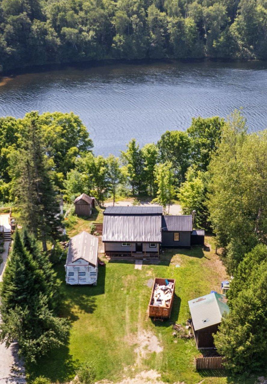 









153


Rue Marleau

,
Denholm,




QC
J8N9H3

