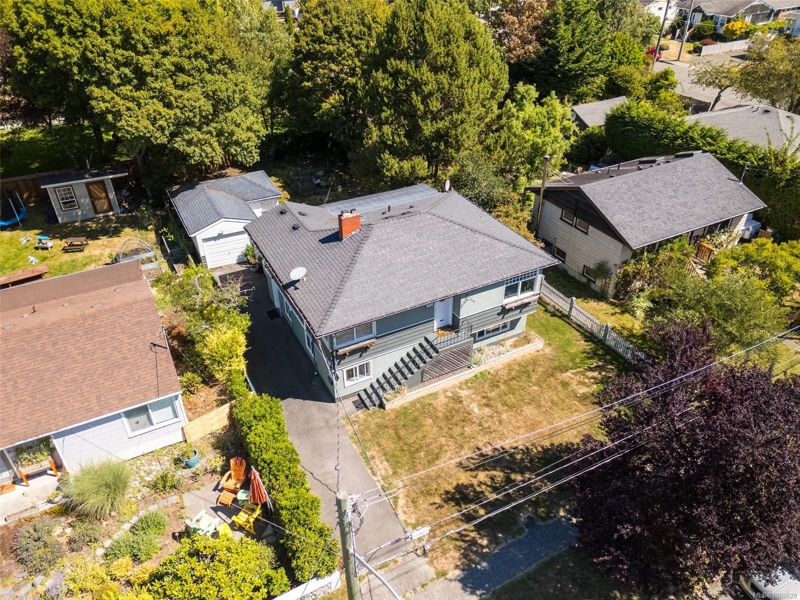 









1914


Leighton

Rd,
Victoria,




BC
V8R 1N4

