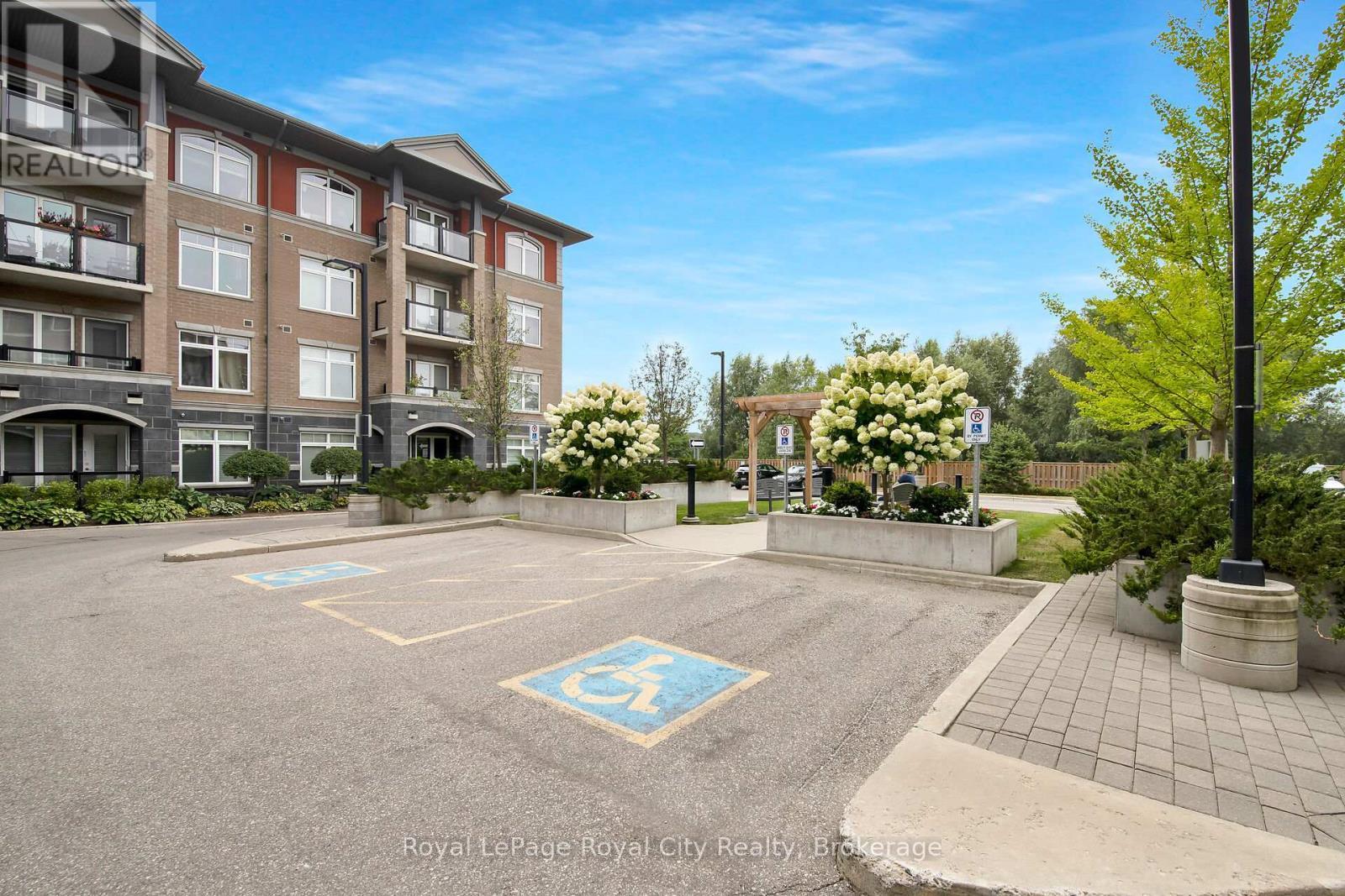 












408 - 106 BARD BOULEVARD

,
Guelph (Pineridge/Westminster Woods),




Ontario
N1L0L8

