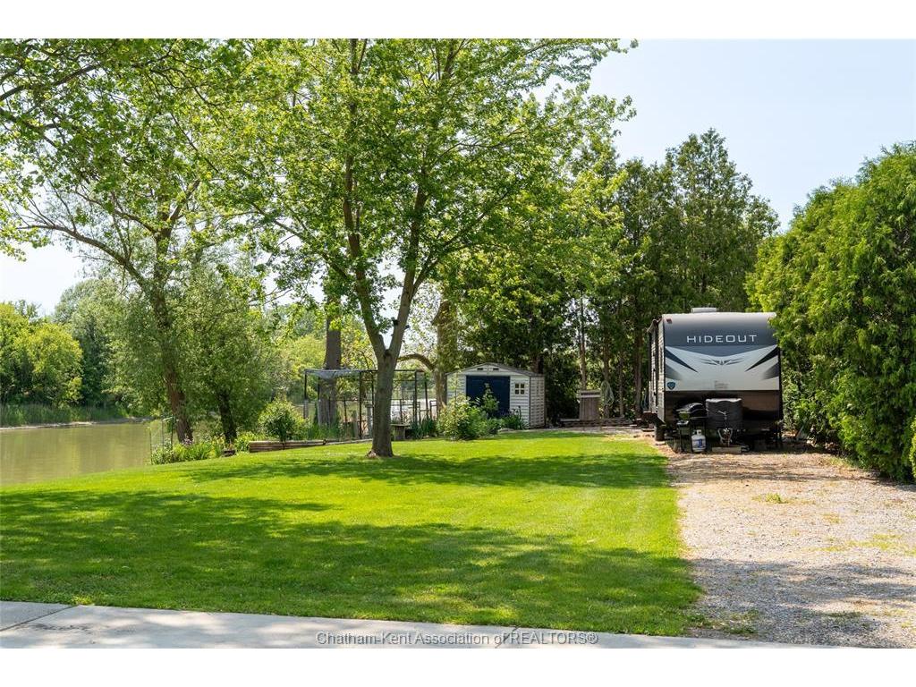 









7690


Grande River

Line,
Chatham-Kent,




ON
N7M 5J7

