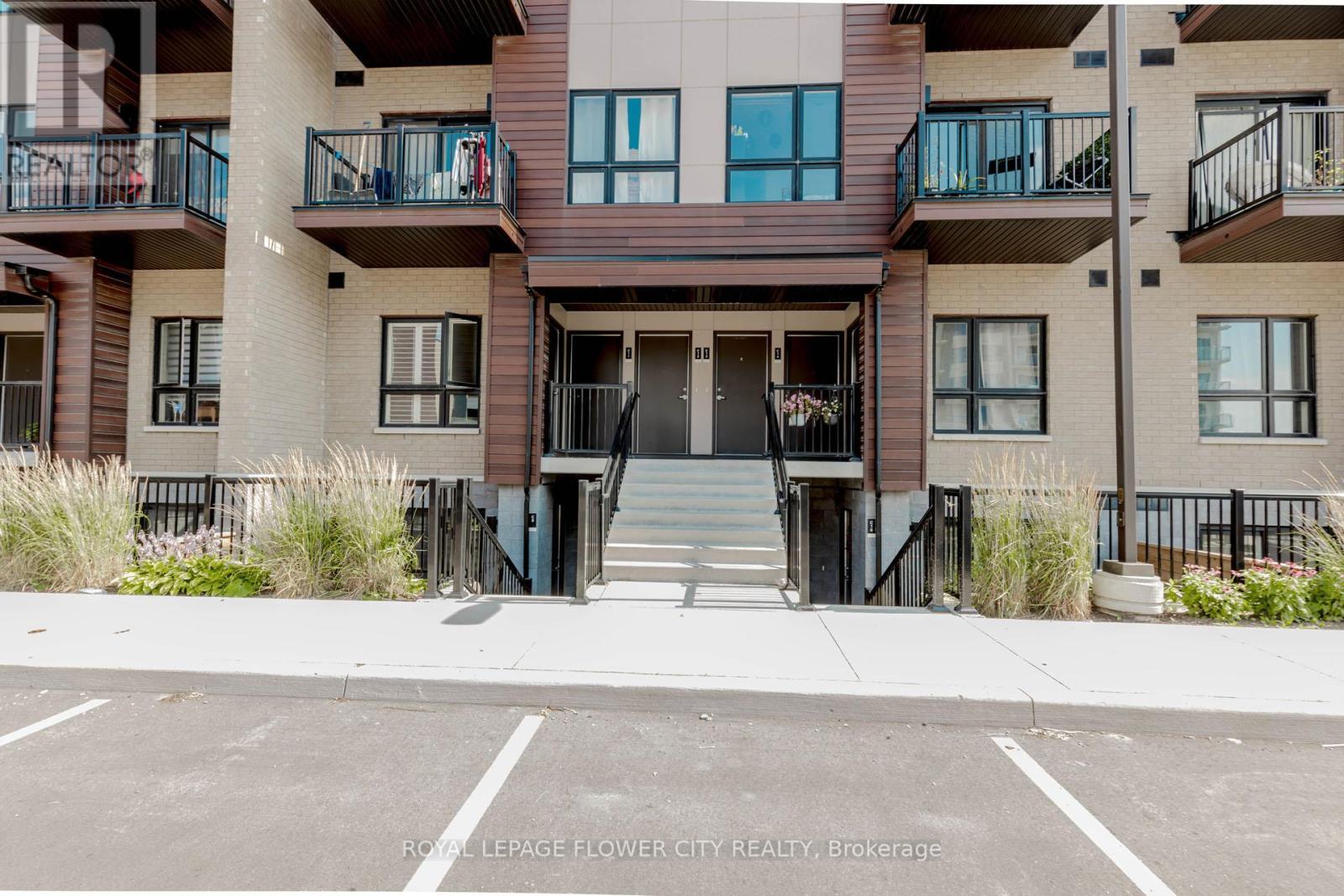 












C13 - 10 PALACE STREET

,
Kitchener,




Ontario
N2E0J3

