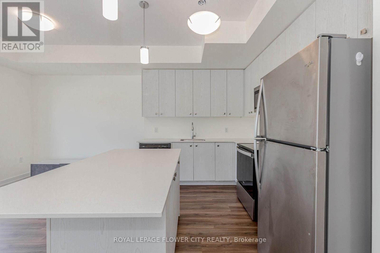 












C13 - 10 PALACE STREET

,
Kitchener,




Ontario
N2E0J3

