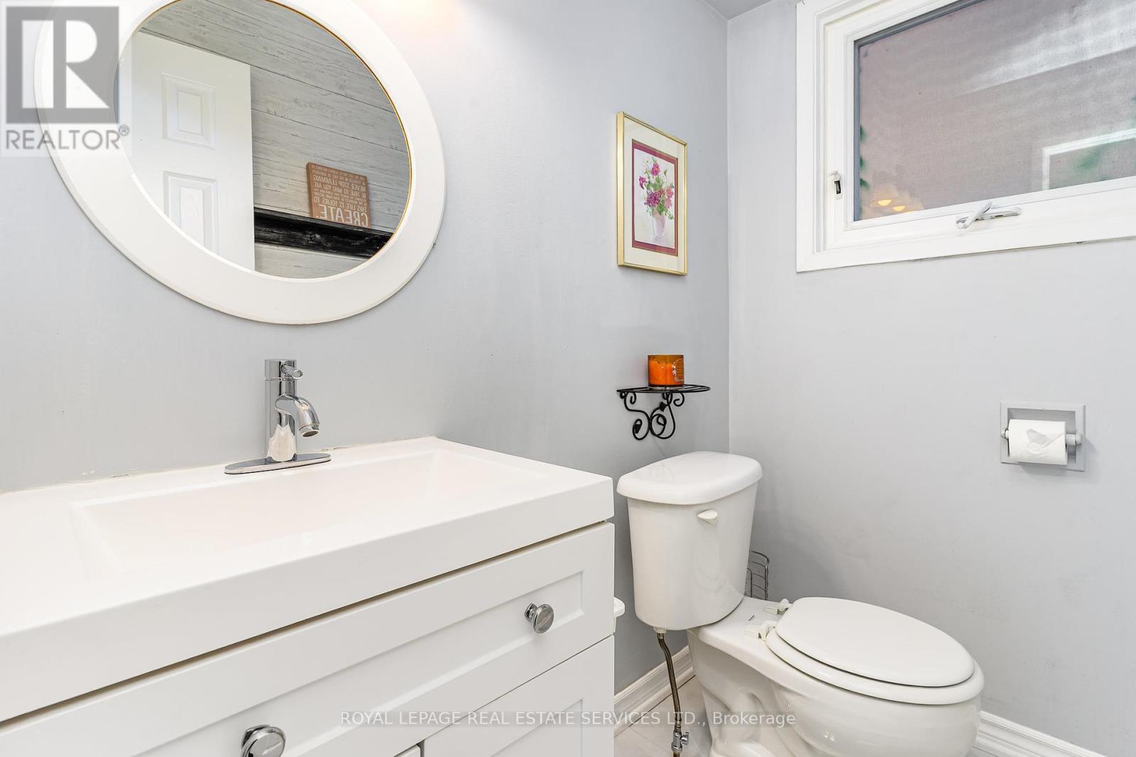 












47 LAFFERTY STREET

,
Toronto,




Ontario
M9C5B5

