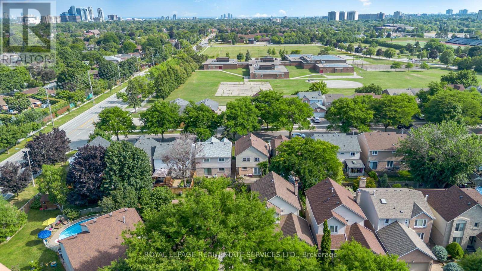 












47 LAFFERTY STREET

,
Toronto,




Ontario
M9C5B5

