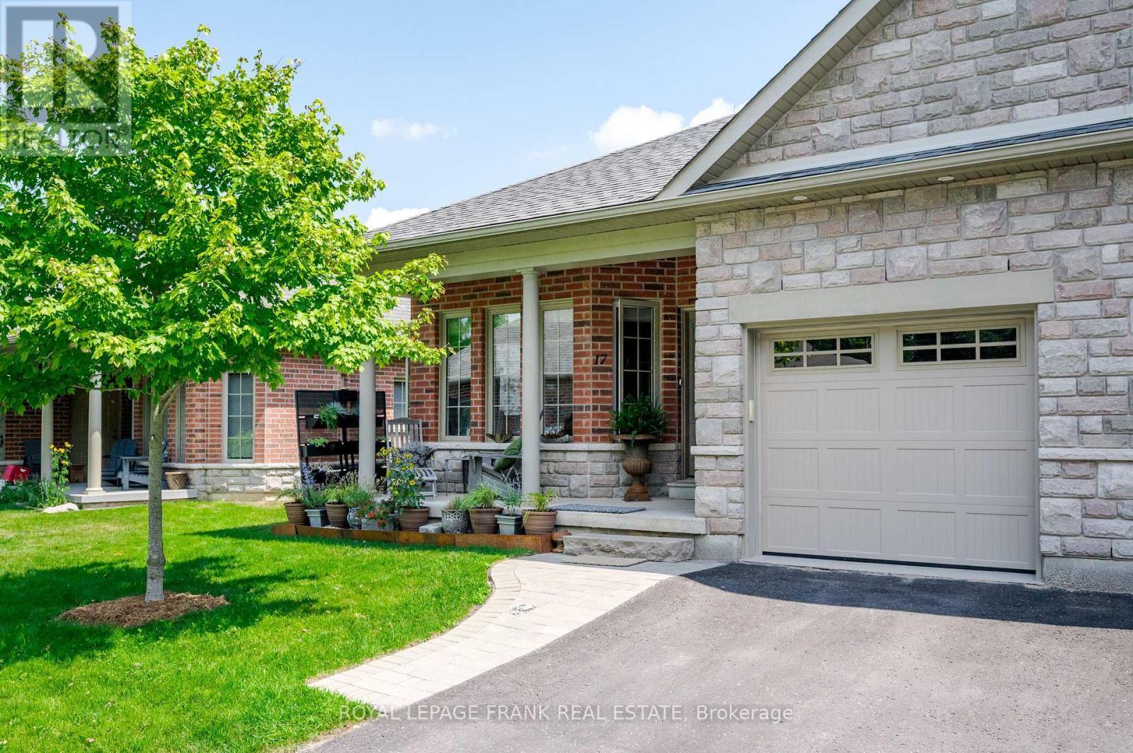 












17 WINGETT WAY

,
Selwyn,




Ontario
K0L2H0

