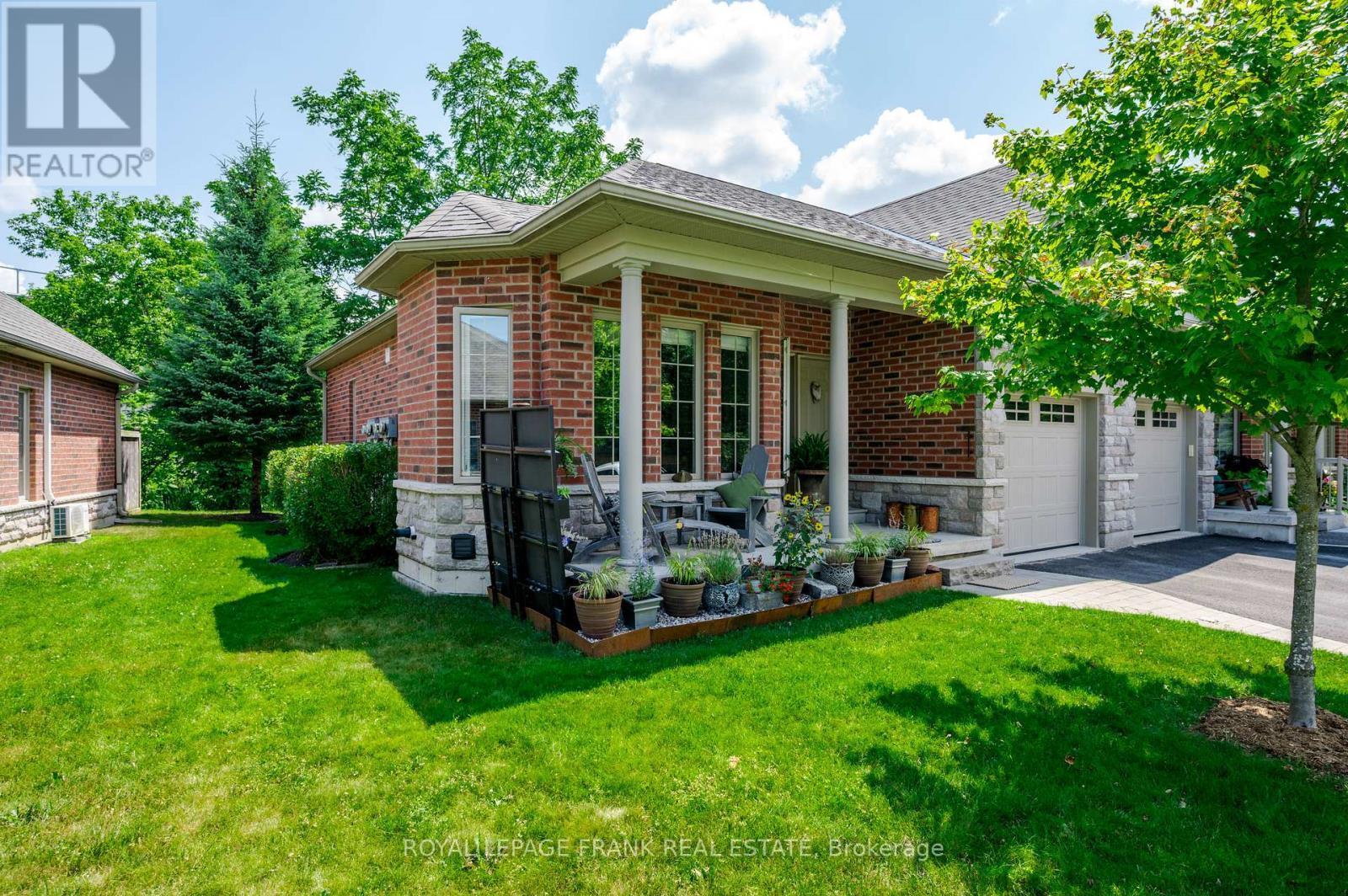 












17 WINGETT WAY

,
Selwyn,




Ontario
K0L2H0

