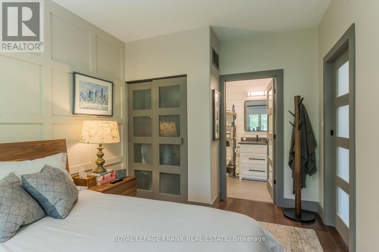 












17 WINGETT WAY

,
Selwyn,




Ontario
K0L2H0

