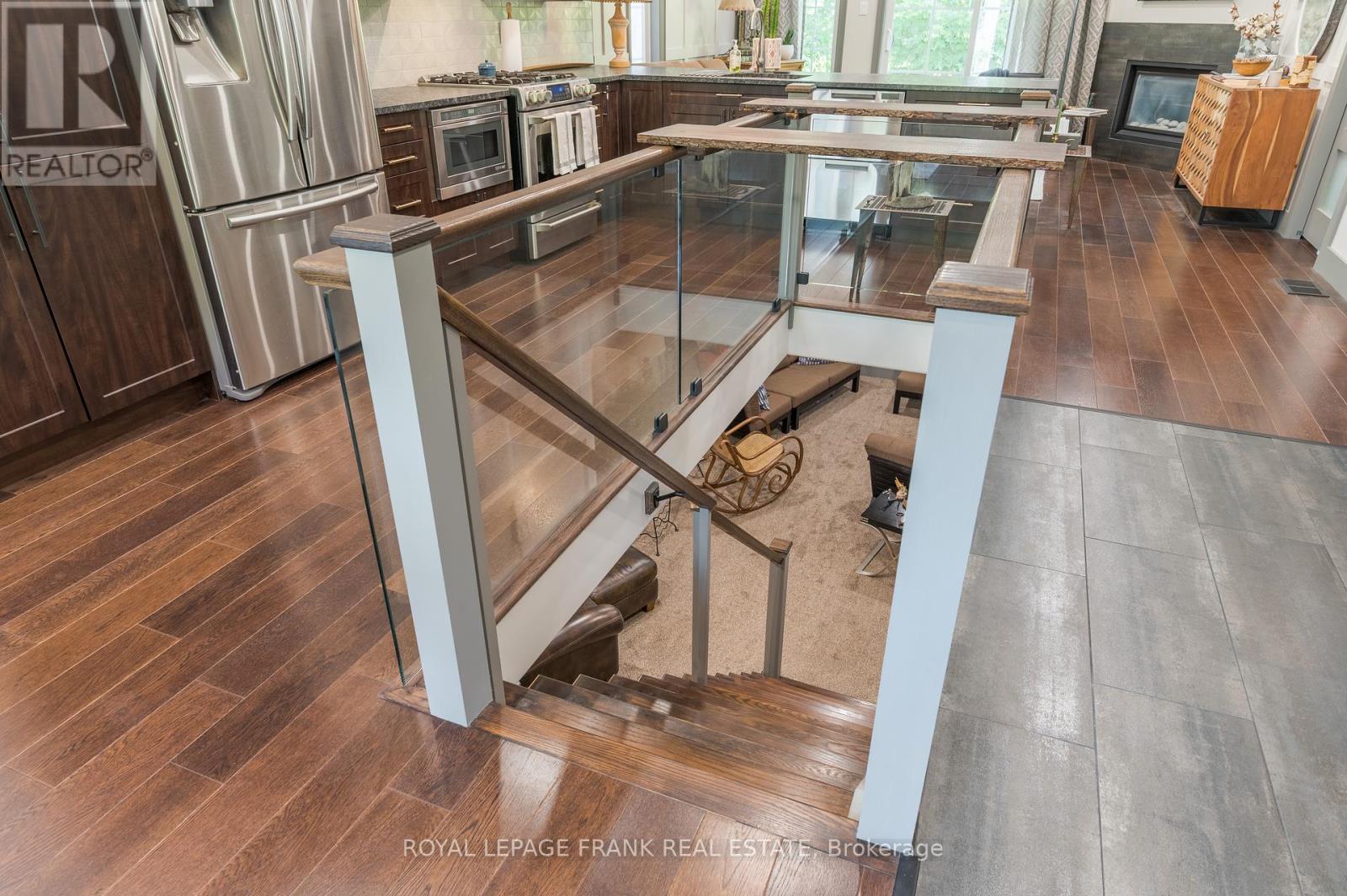 












17 WINGETT WAY

,
Selwyn,




Ontario
K0L2H0

