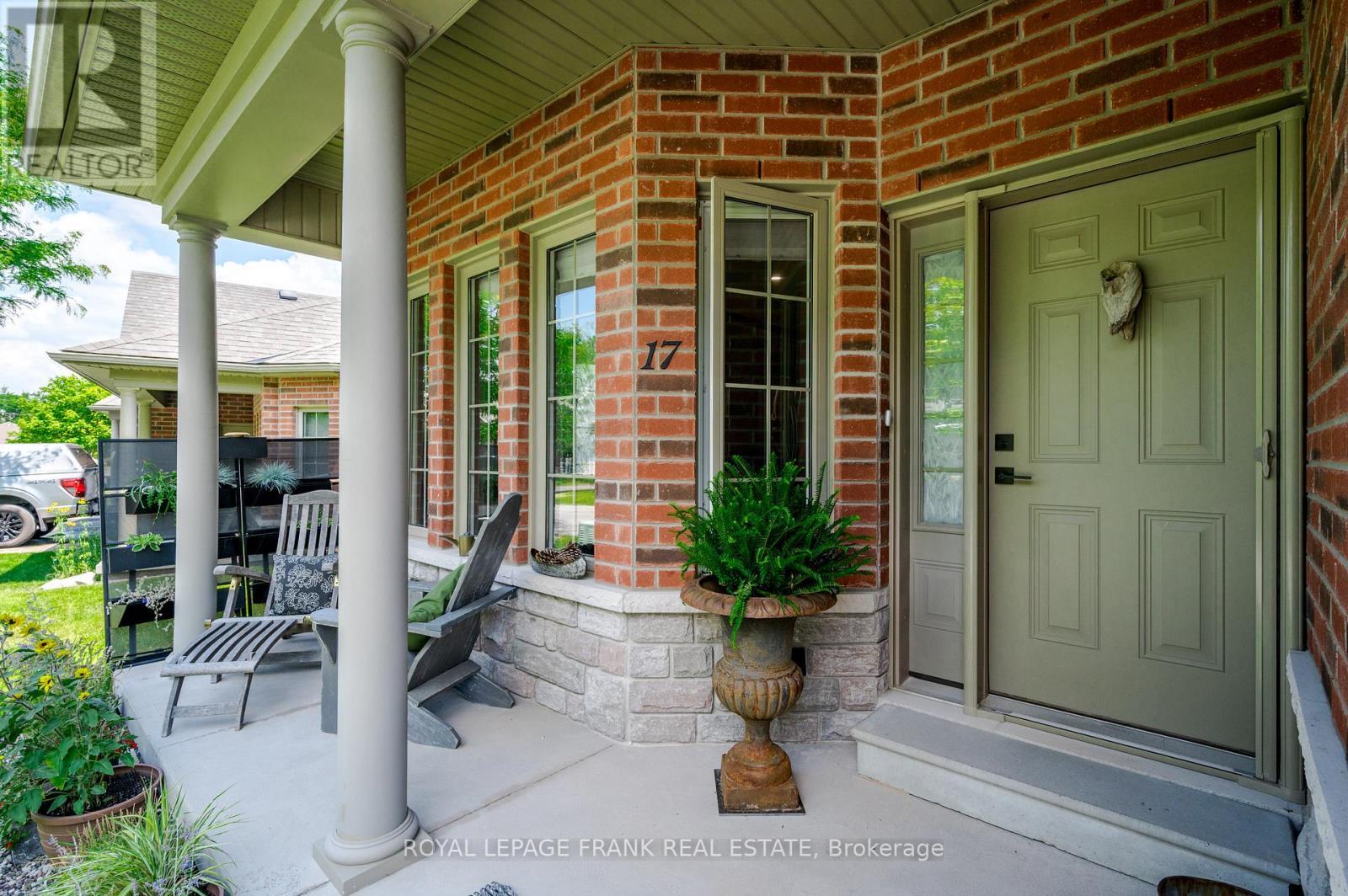 












17 WINGETT WAY

,
Selwyn,




Ontario
K0L2H0

