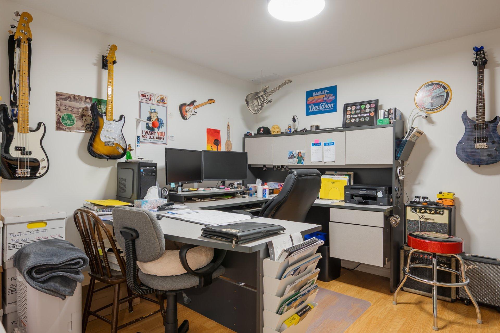 









1560


Rue des Marguerites

,
Saint-Lazare,




QC
J7T2R6

