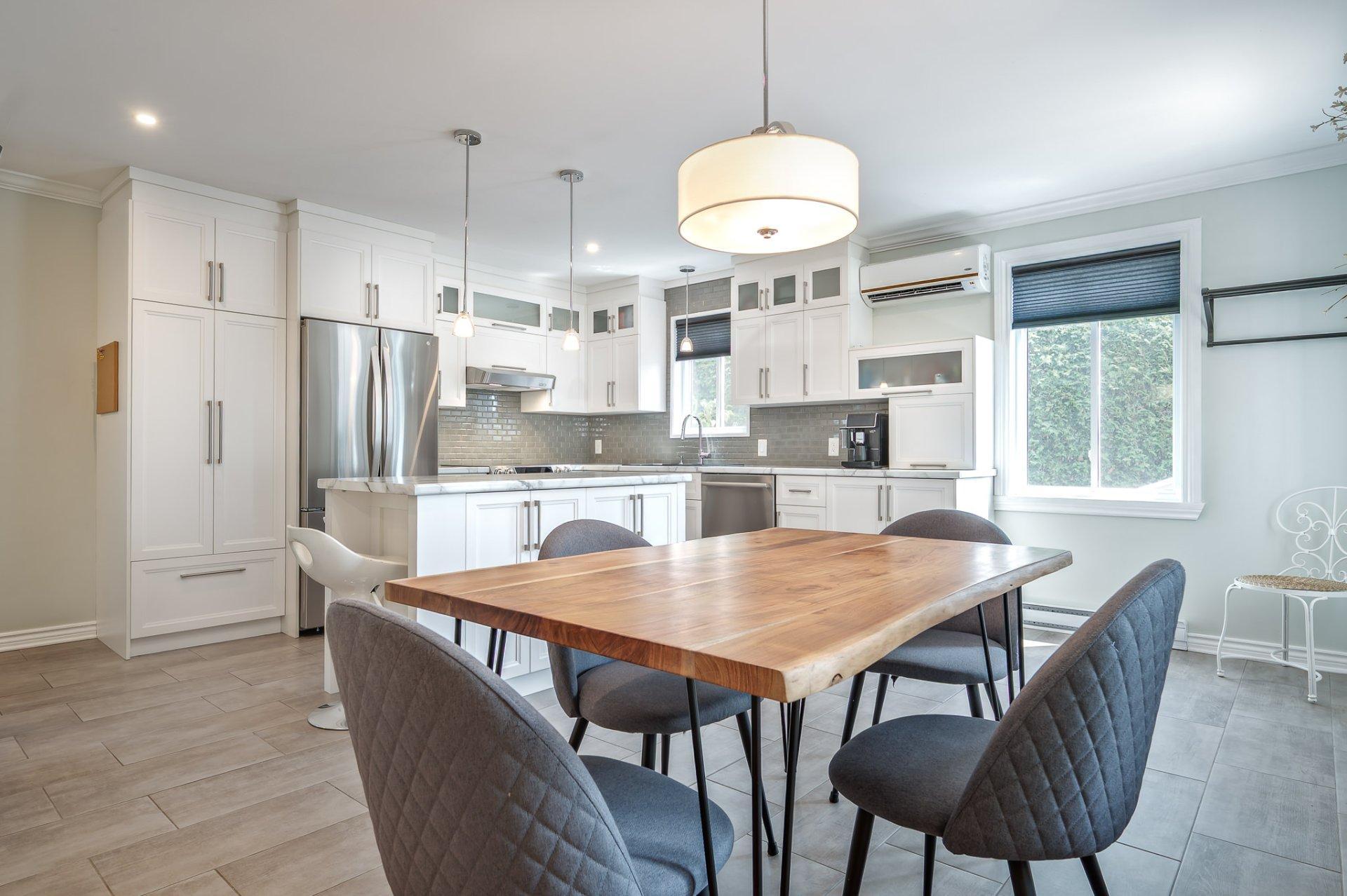 









1560


Rue des Marguerites

,
Saint-Lazare,




QC
J7T2R6

