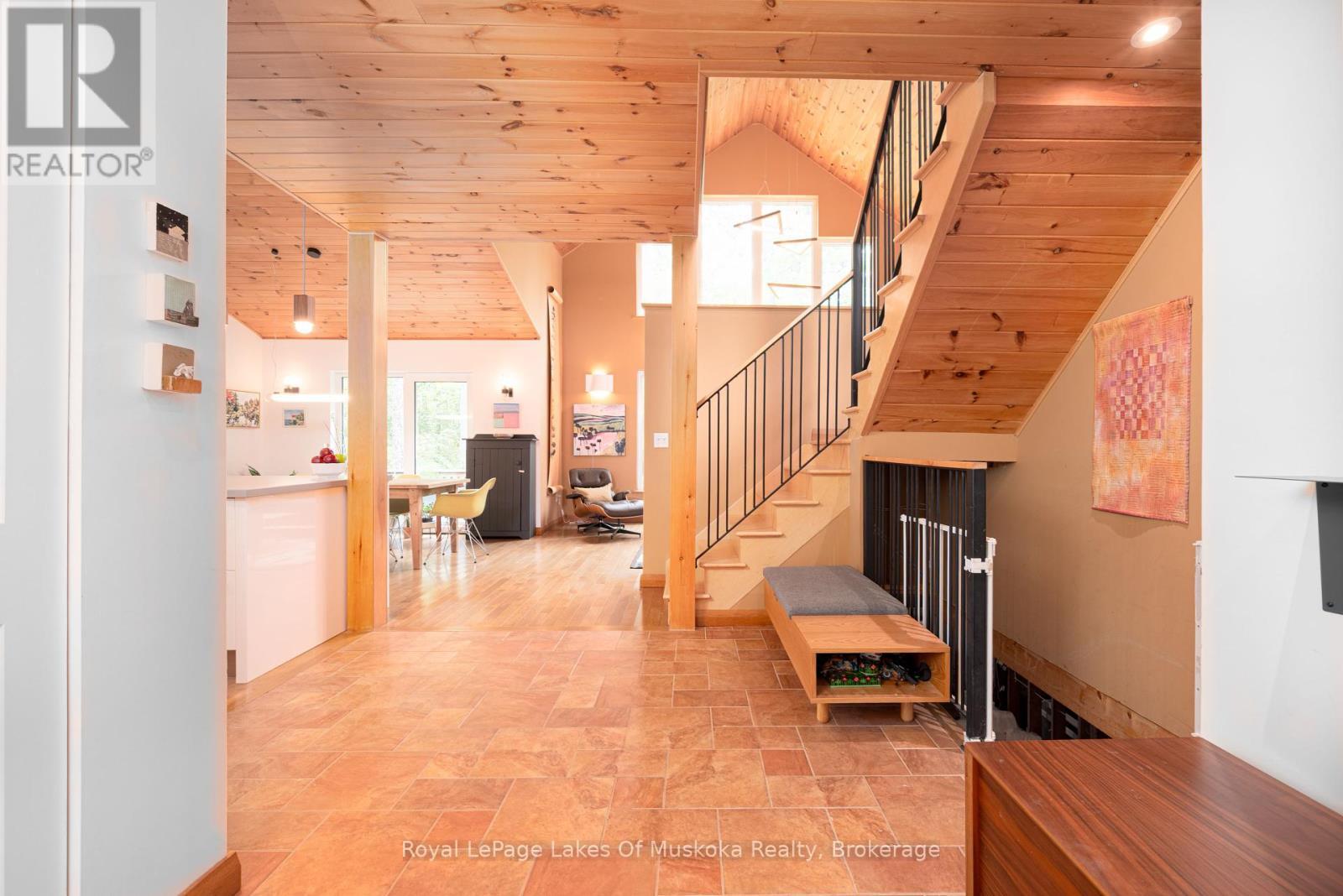 












30 FOREST ROAD

,
Kawartha Lakes (Fenelon),




Ontario
K0M1M0

