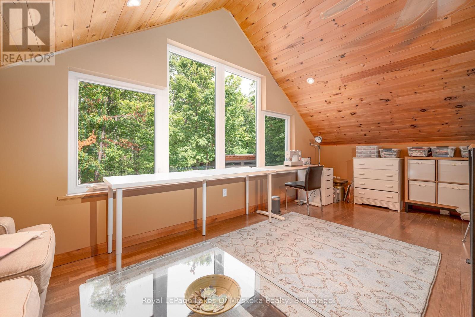 












30 FOREST ROAD

,
Kawartha Lakes (Fenelon),




Ontario
K0M1M0

