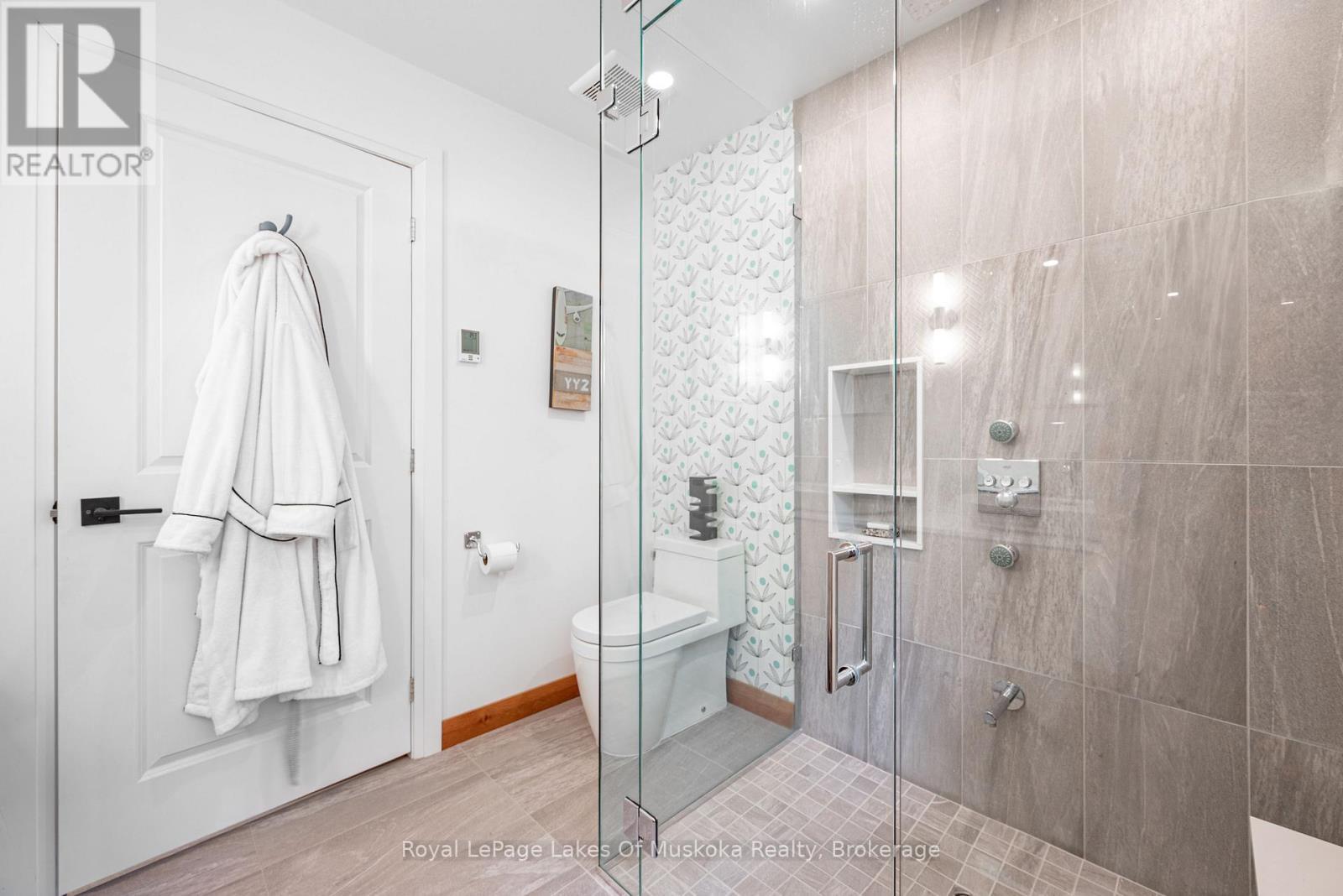 












30 FOREST ROAD

,
Kawartha Lakes (Fenelon),




Ontario
K0M1M0

