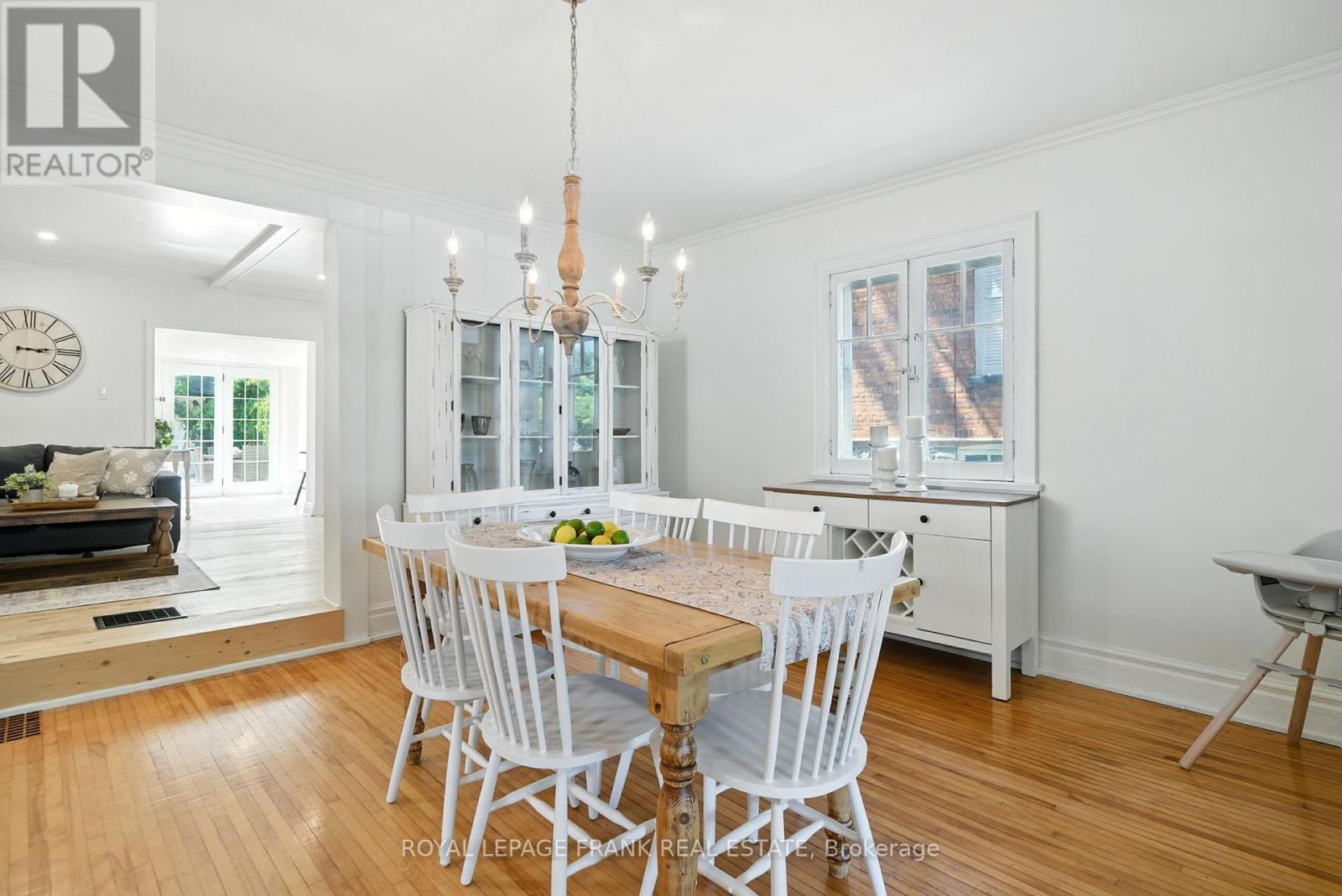












41 SUSSEX STREET N

,
Kawartha Lakes (Lindsay),




Ontario
K9V4H6

