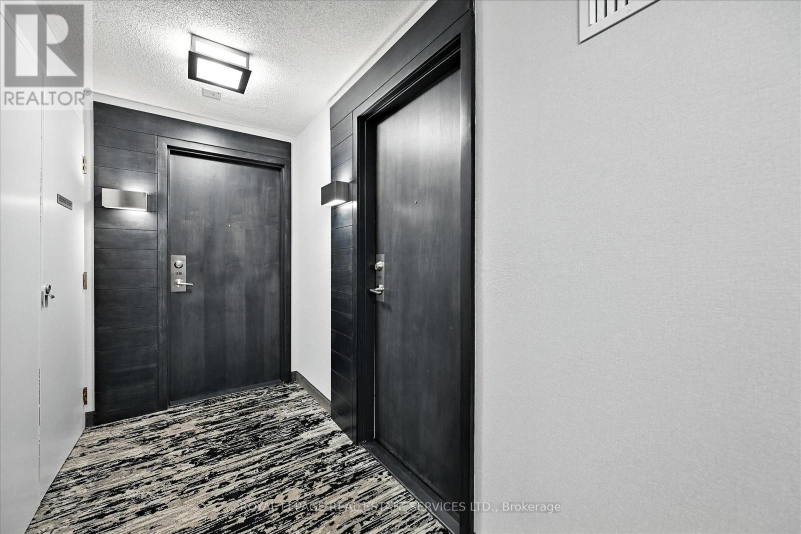 












1511 - 235 SHERWAY GARDENS ROAD

,
Toronto,




Ontario
M9C0A2

