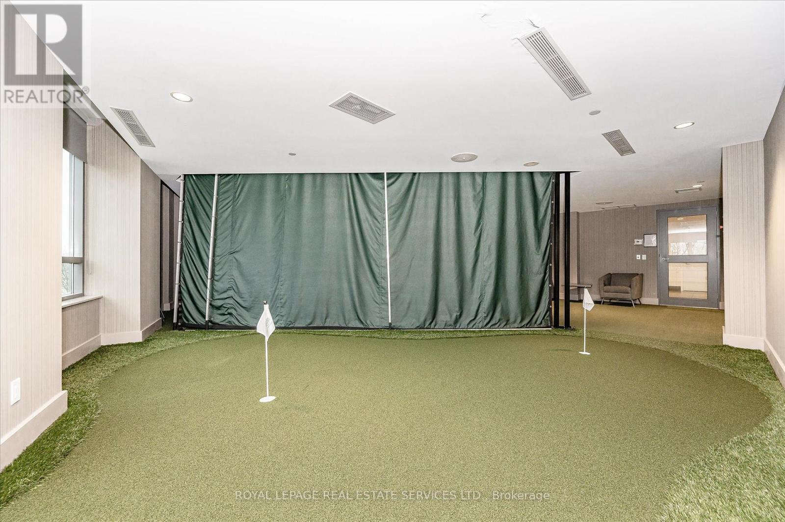 












1511 - 235 SHERWAY GARDENS ROAD

,
Toronto,




Ontario
M9C0A2

