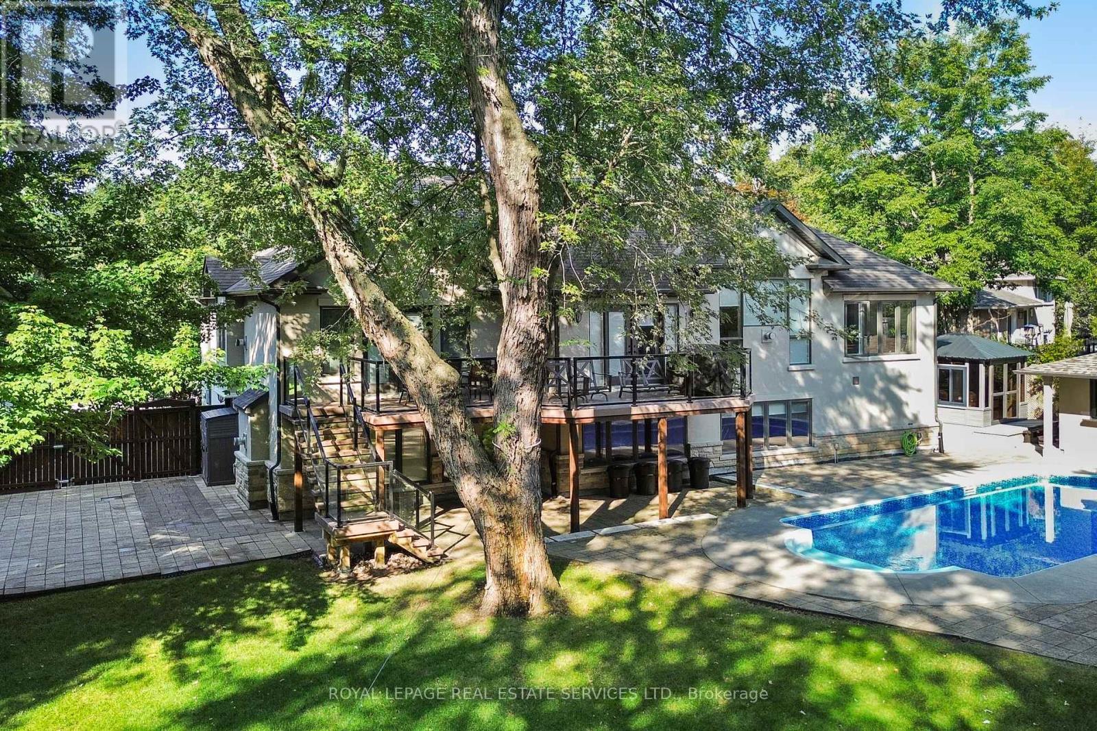 












159 VIEWBANK CRESCENT

,
Oakville,




Ontario
L6L1R3

